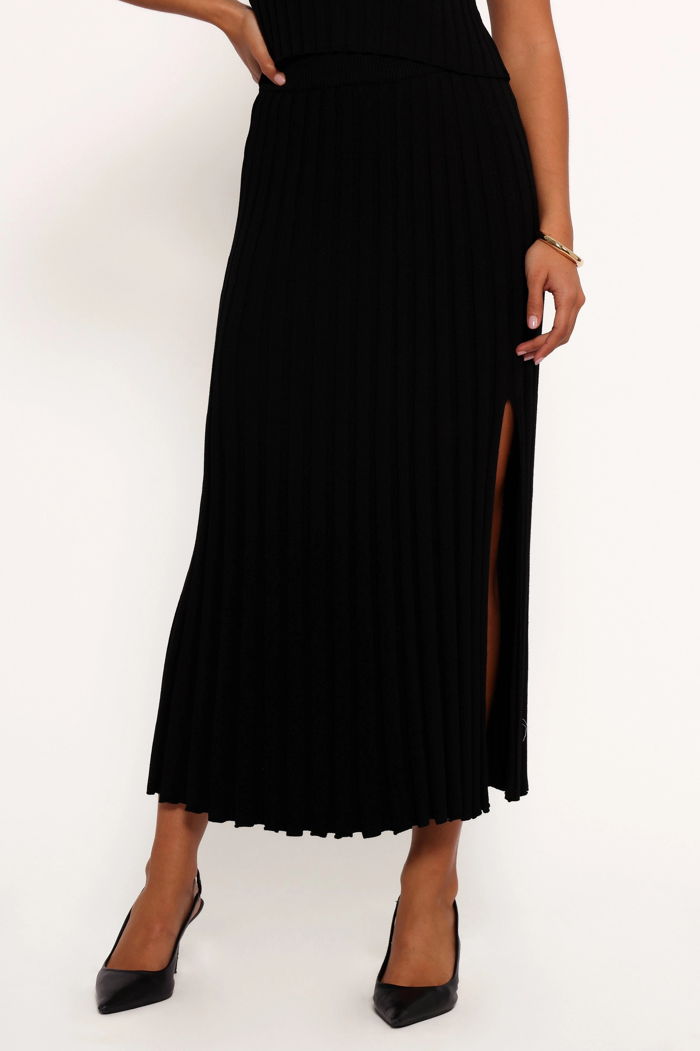 Flexible Motion Carson Knit Midi Skirt - Black