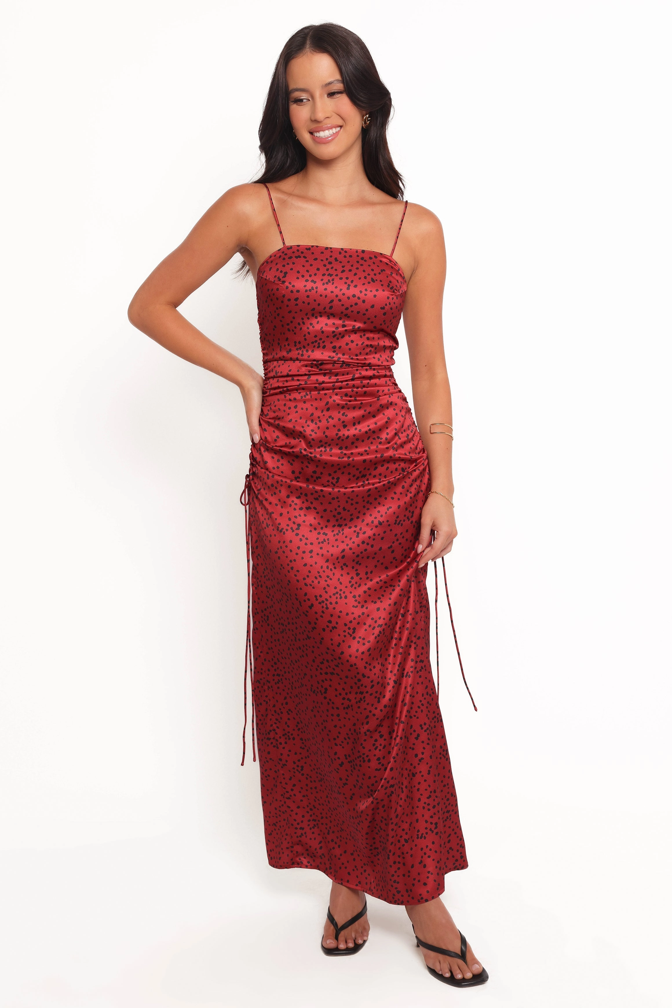 Enid Midi Dress - Red Easy Elegance Sculpted Form
