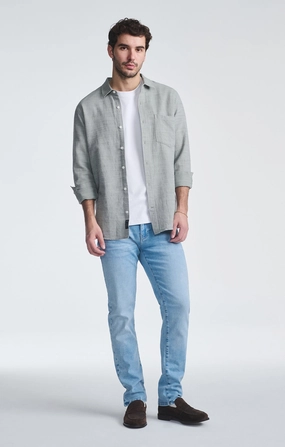 Natural Fit MARCUS SLIM STRAIGHT LEG IN AQUA BLUE FEATHER BLUE