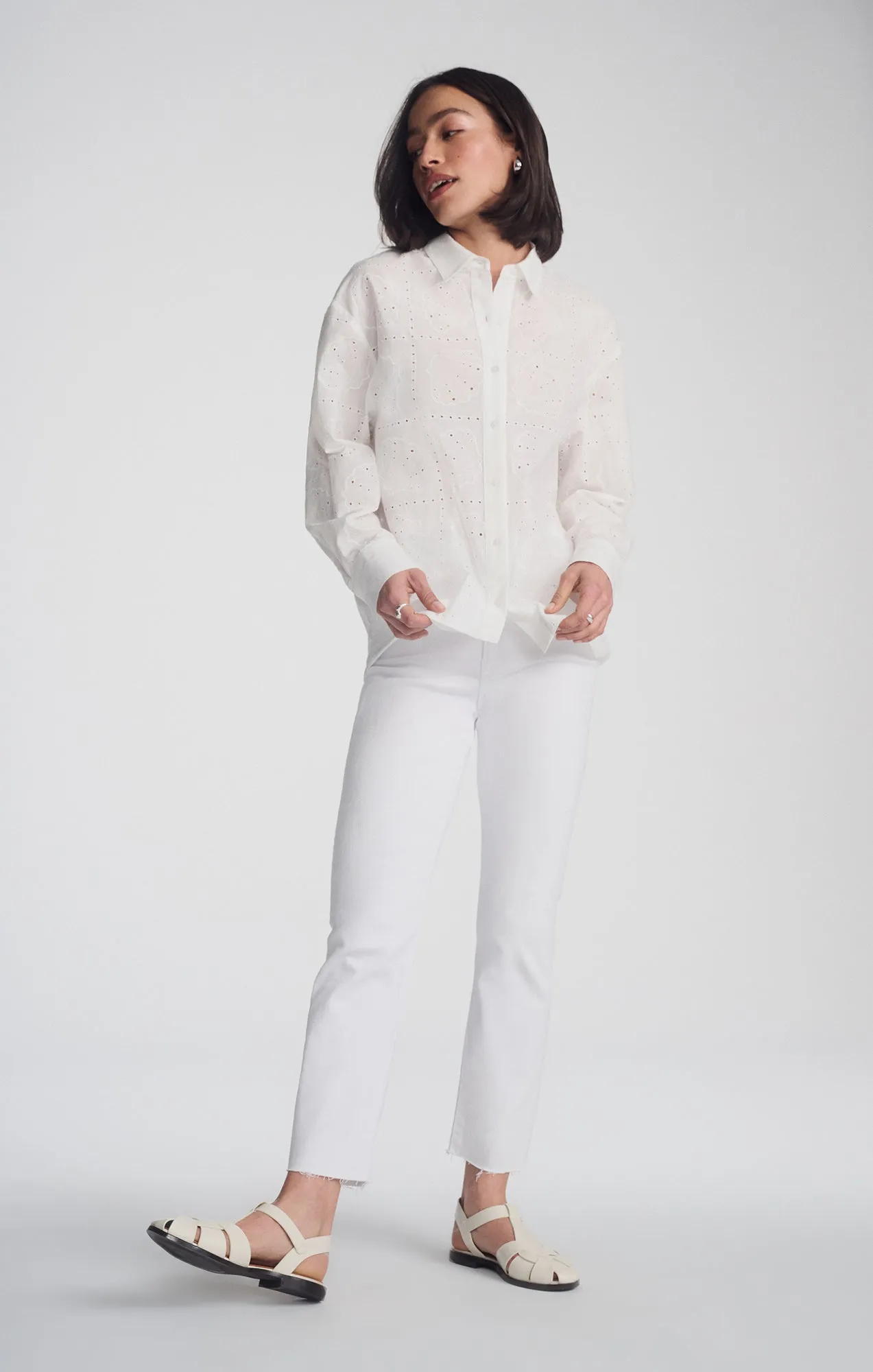 Multipocket Style Year-Round Favorite EYELET BUTTON-UP SHIRT IN WHITE