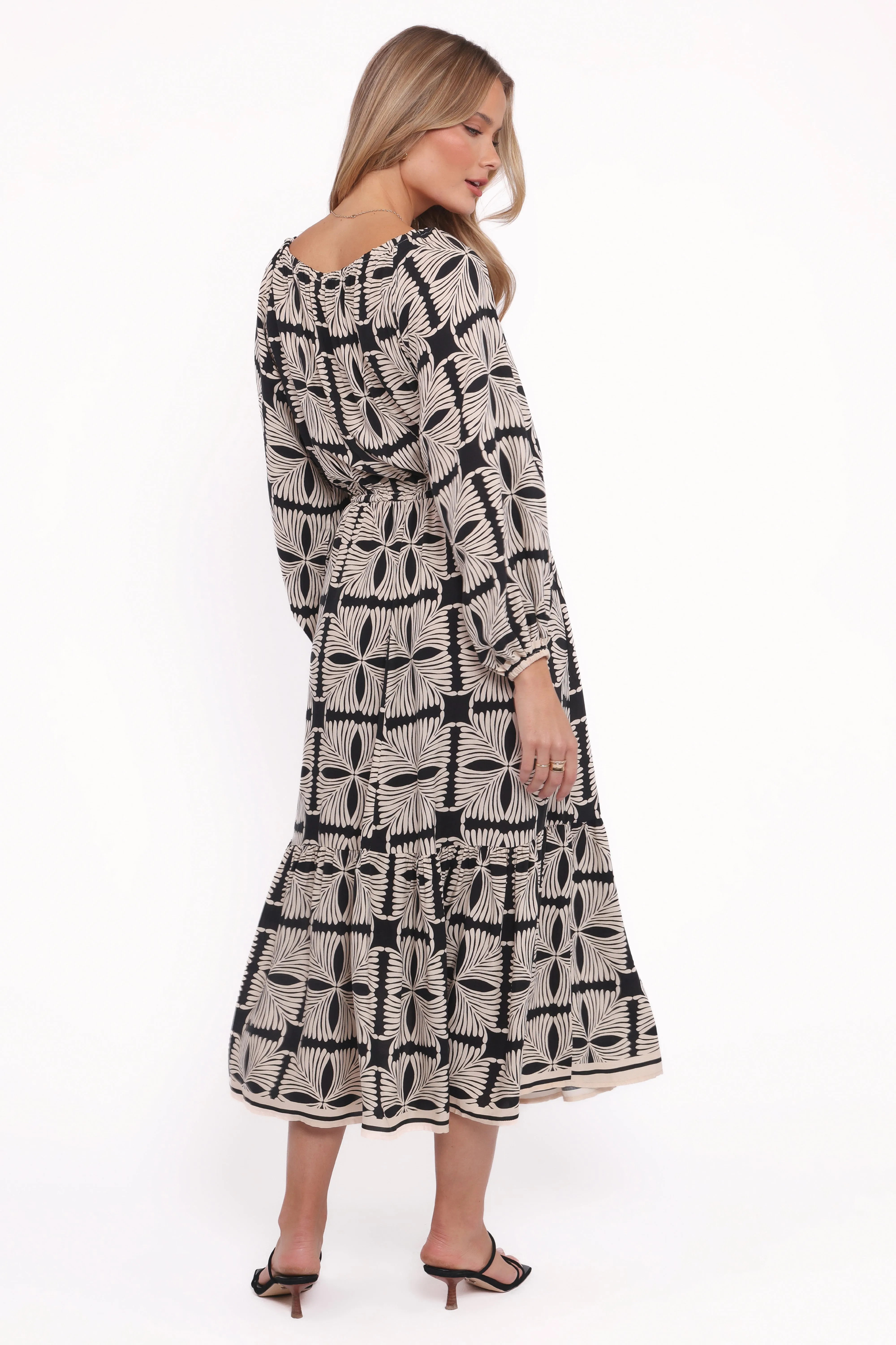 Stylish Design Chic Tailoring Waist Faris Off Shoulder Midi Dress - Black Geo