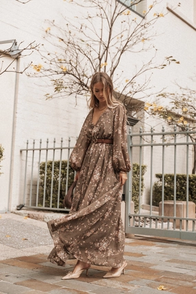 Anisa Maxi Dress - Olive Floral Relaxed Vibe Velvet-Edge