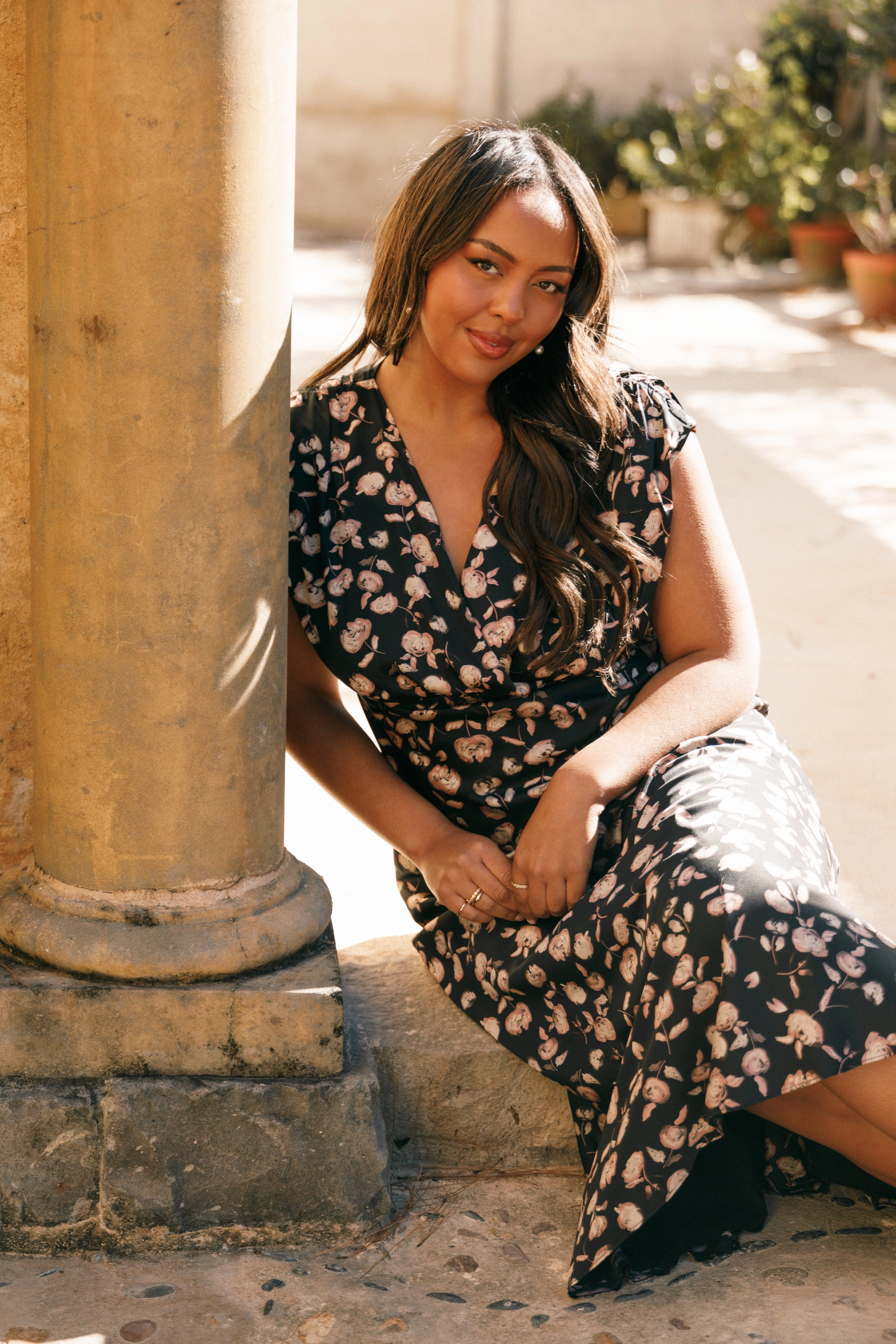 Underwire-Support Crystal-Detail Amarlee Maxi Dress - Black Floral