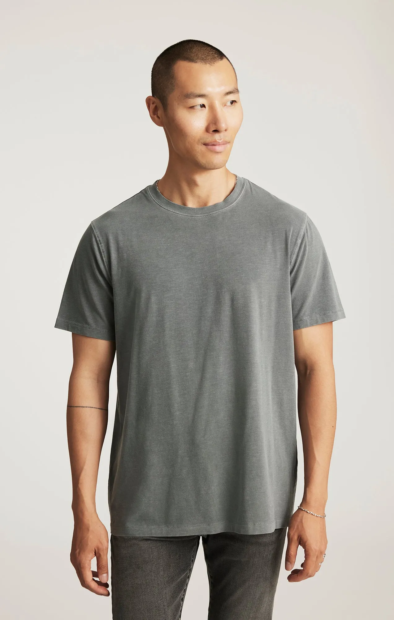 EDITION SHORT SLEEVE T-SHIRT IN URBAN CHIC Comfort and Breathable