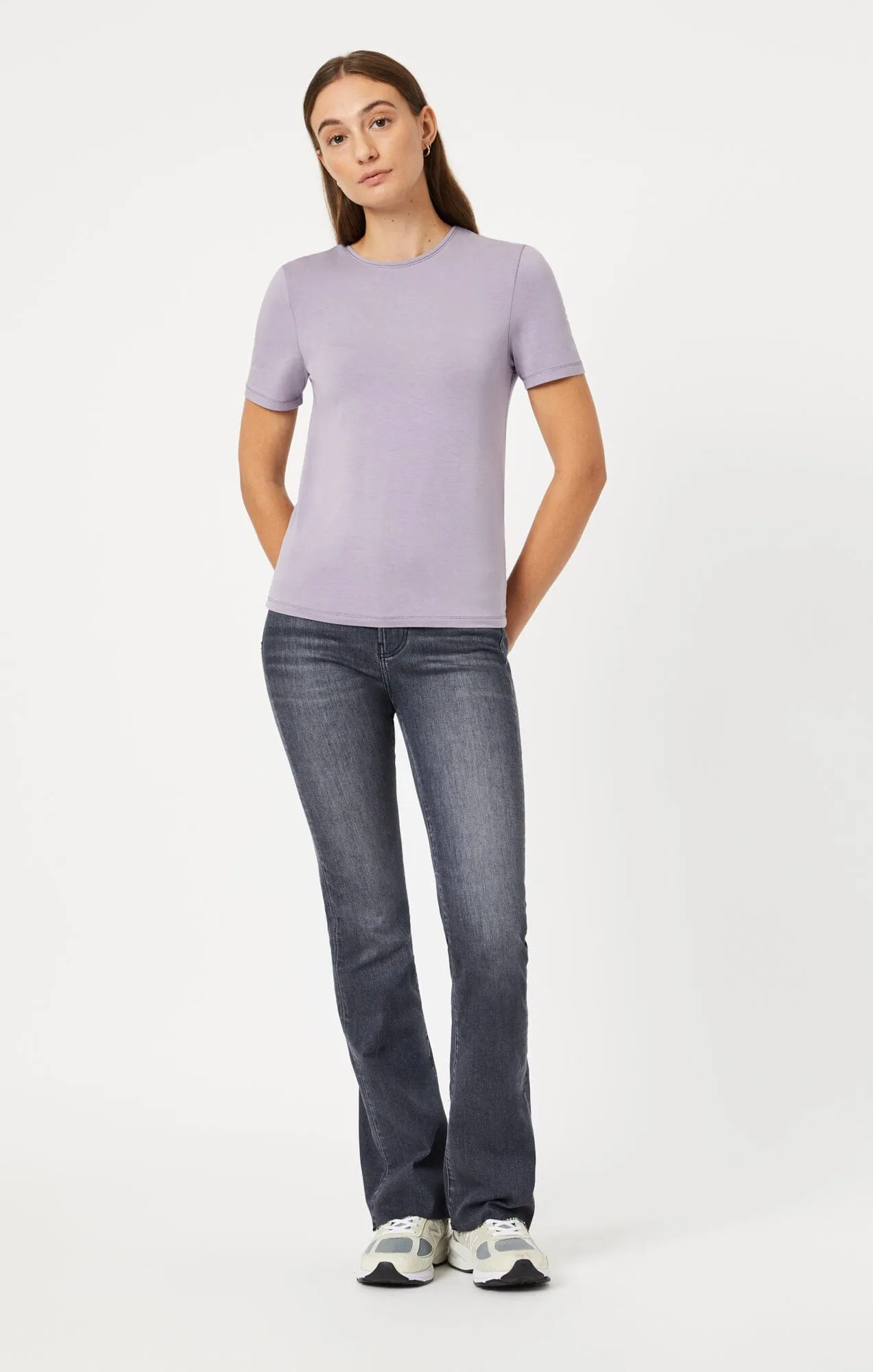 LUXE CREW NECK T-SHIRT IN LAVENDER GRAY Moisture Management Fabric