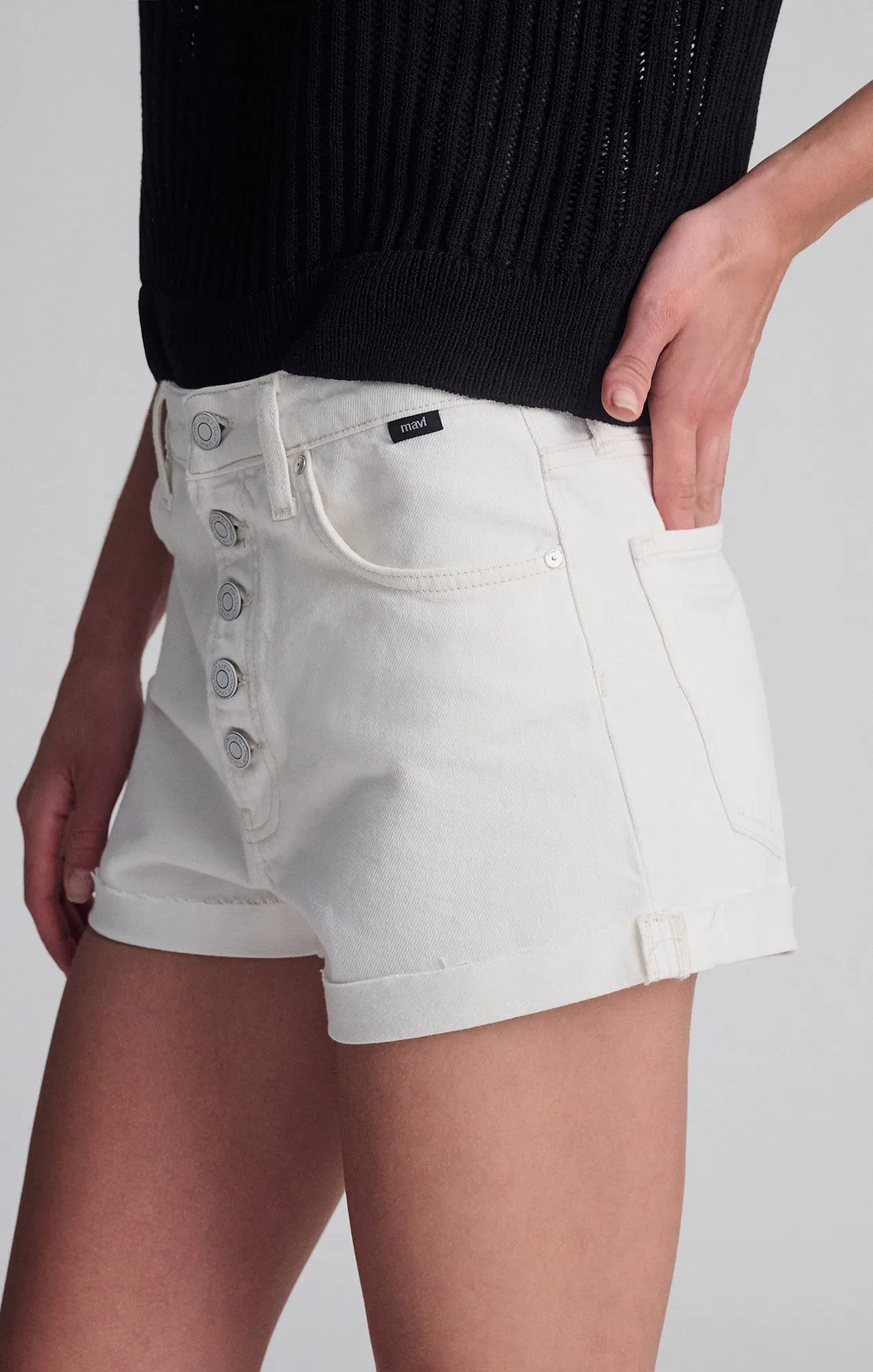 FIORA RELAXED SHORTS IN OFF WHITE 90'S technology industry Water - repellent