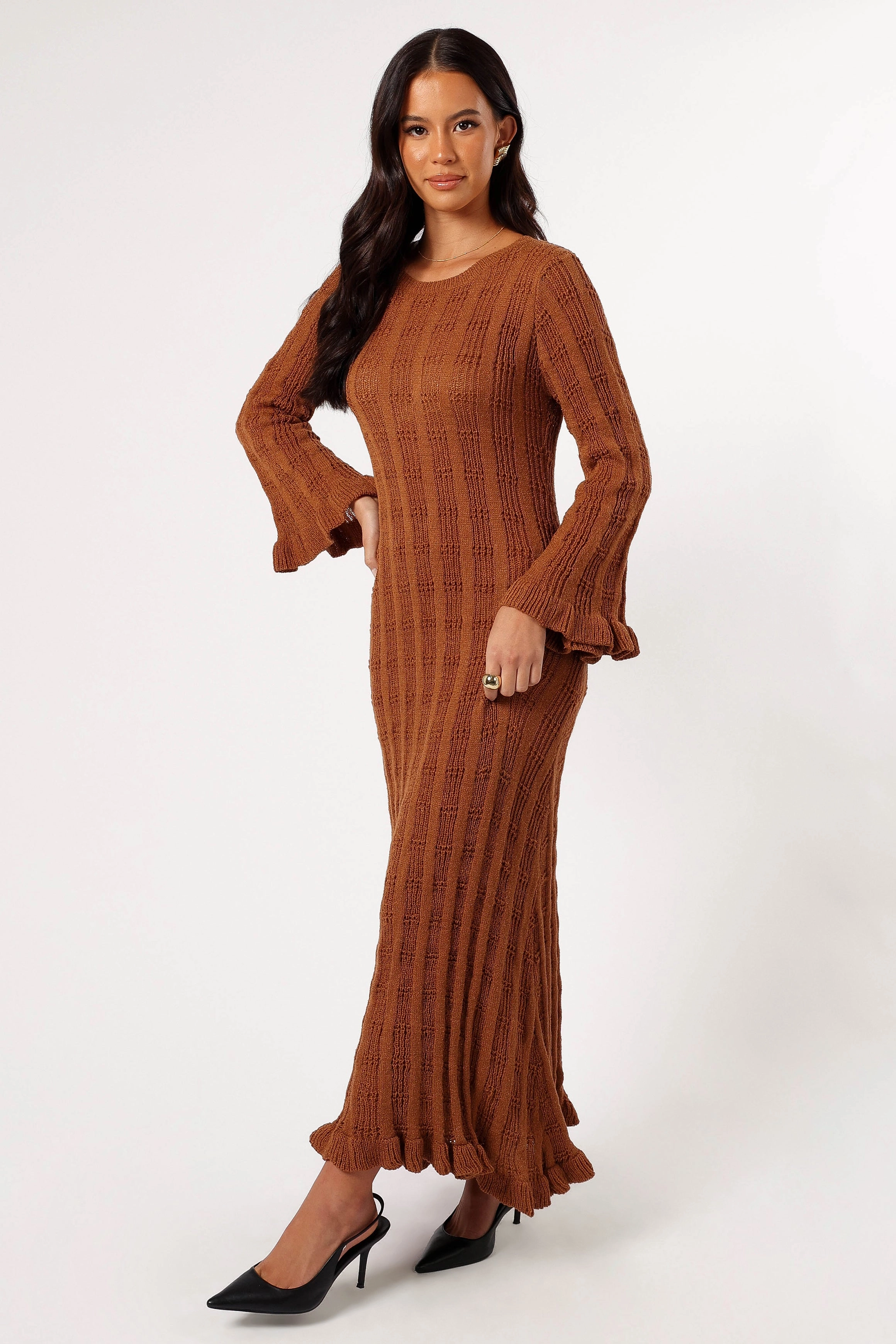 Colter Long Sleeve Maxi Dress - Bronze Simple Chic Stylish and Simple