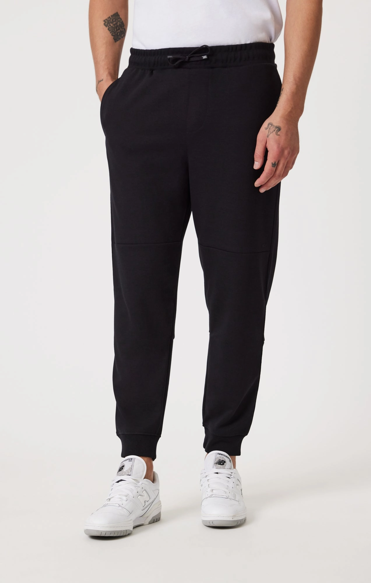 Core Flex SWEATPANTS IN BLACK