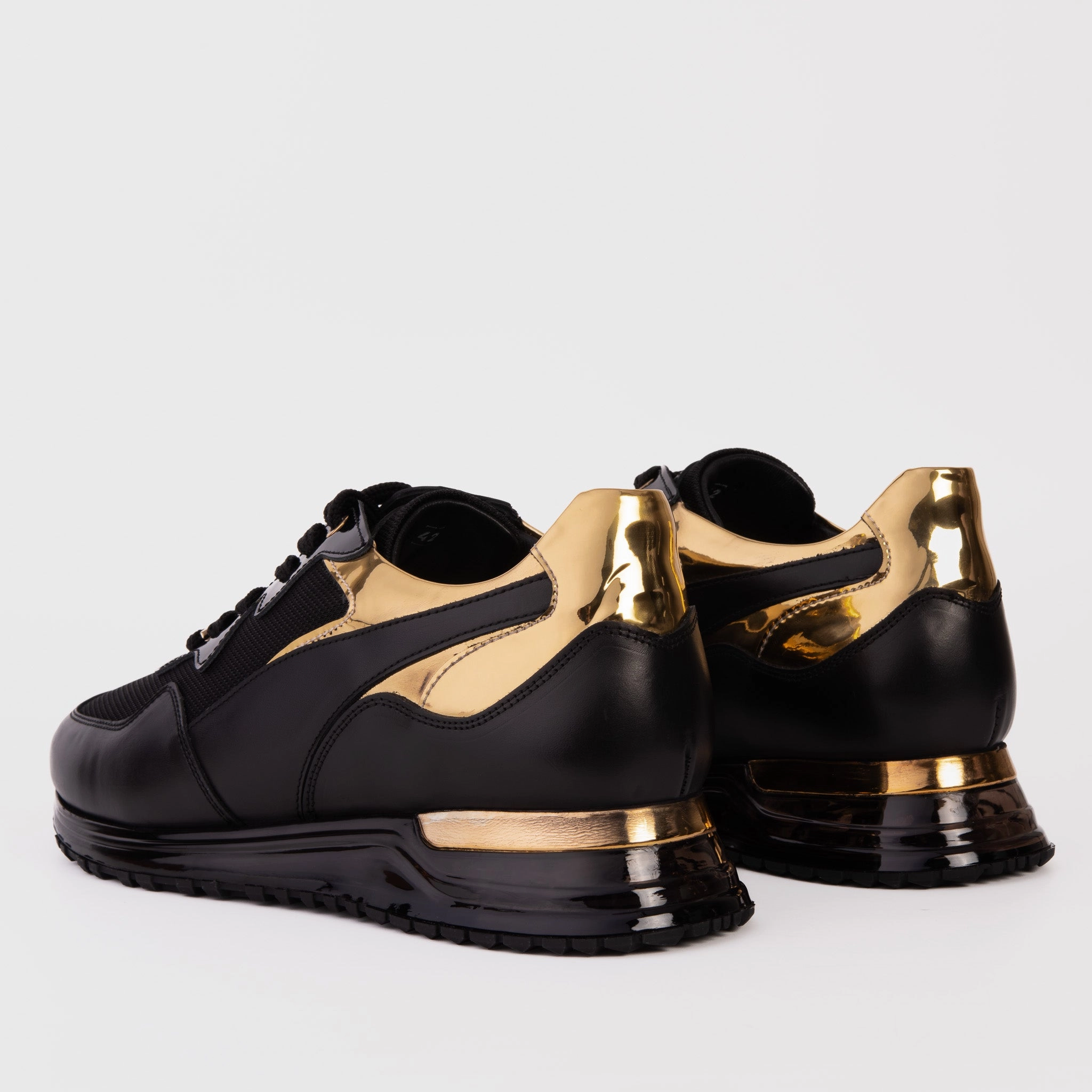 Walk Tech The Rialto Black & Gold Leather Men Sneaker