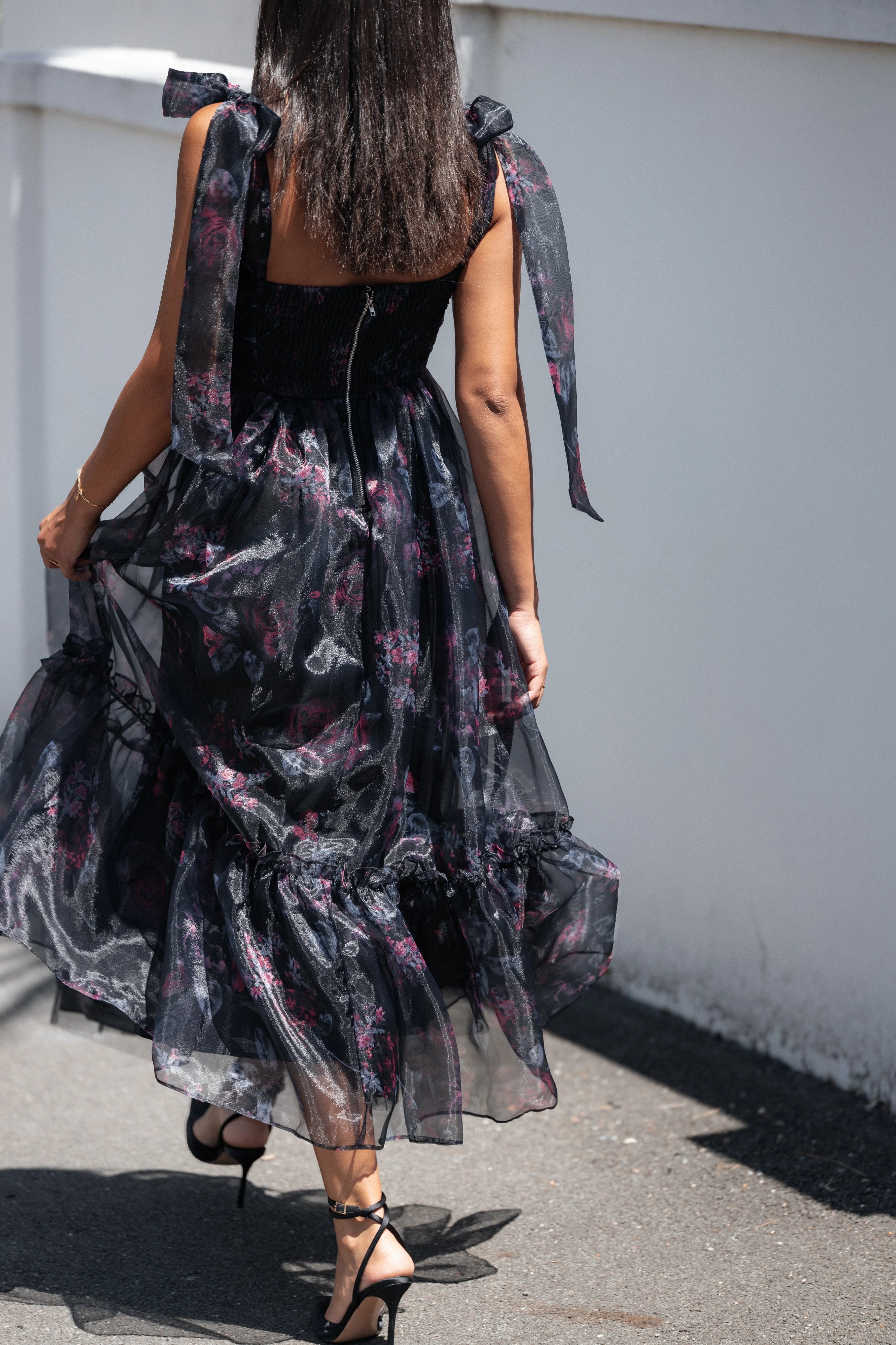 Floret Midi Dress - Dark Floral Airy Touch