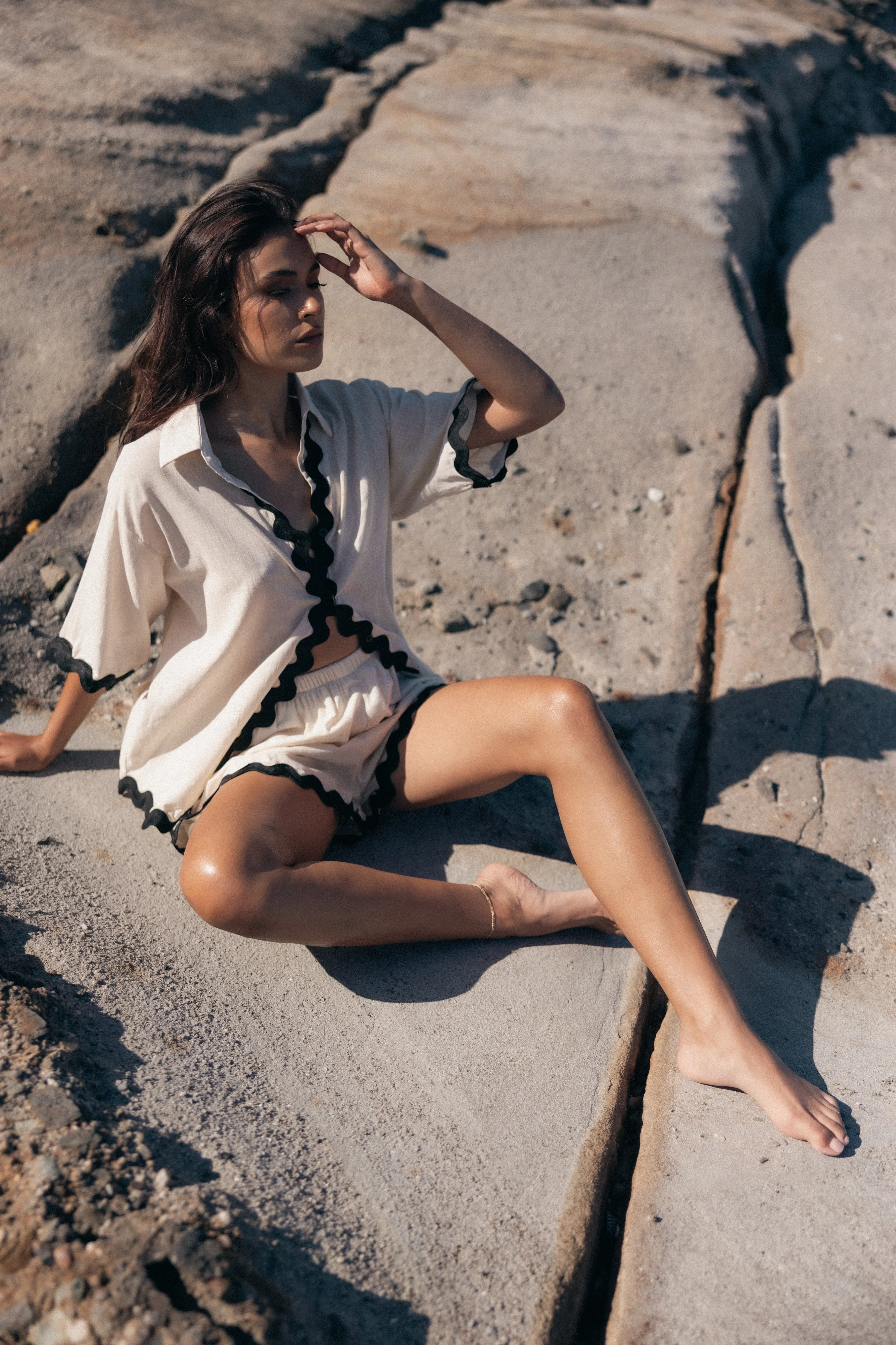 SoftFeel Fabric Breathable Hoodie Wilson Short Set - Cream Black