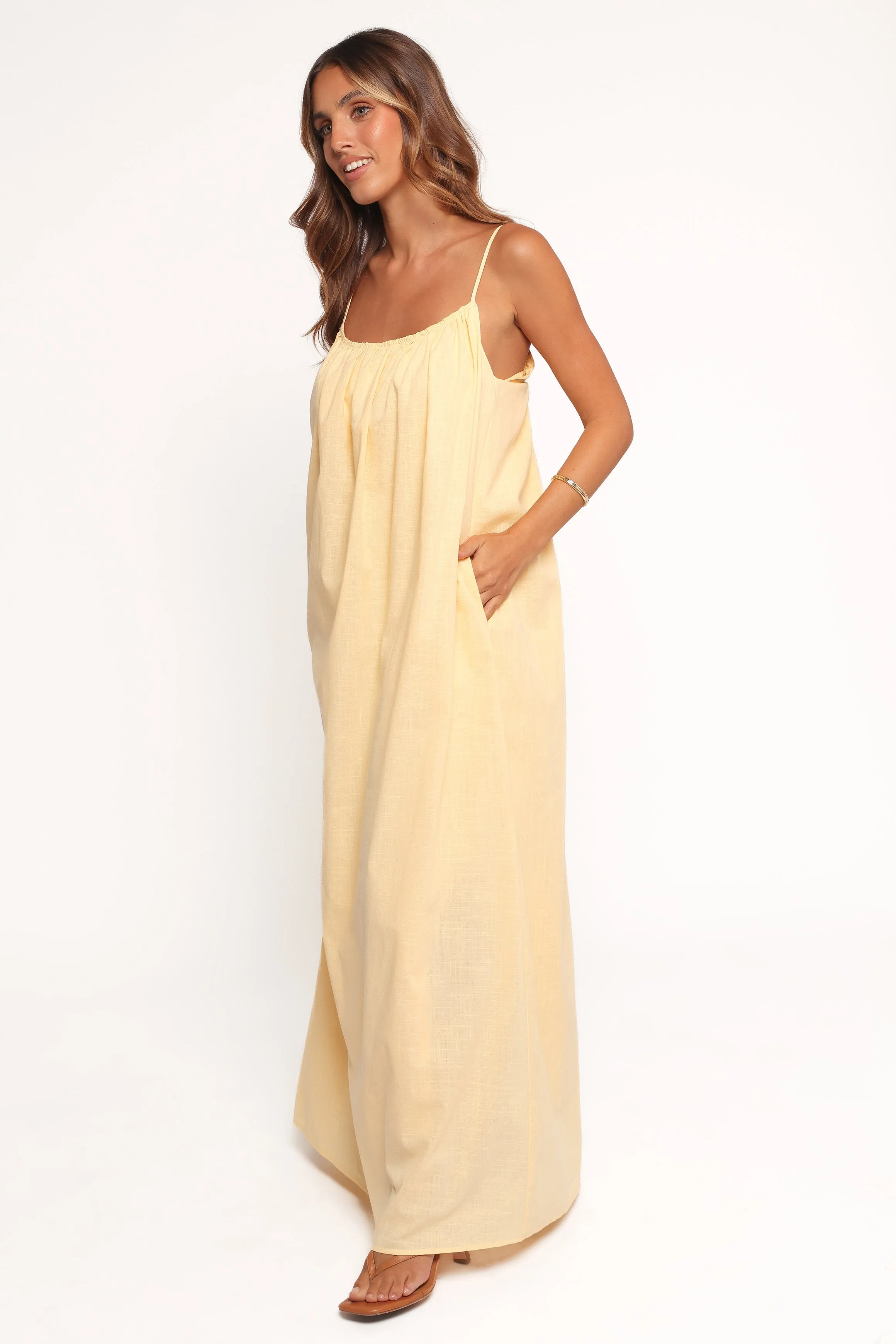 Lumina Maxi Dress - Yellow Subtle Motion EasyCareMaterial