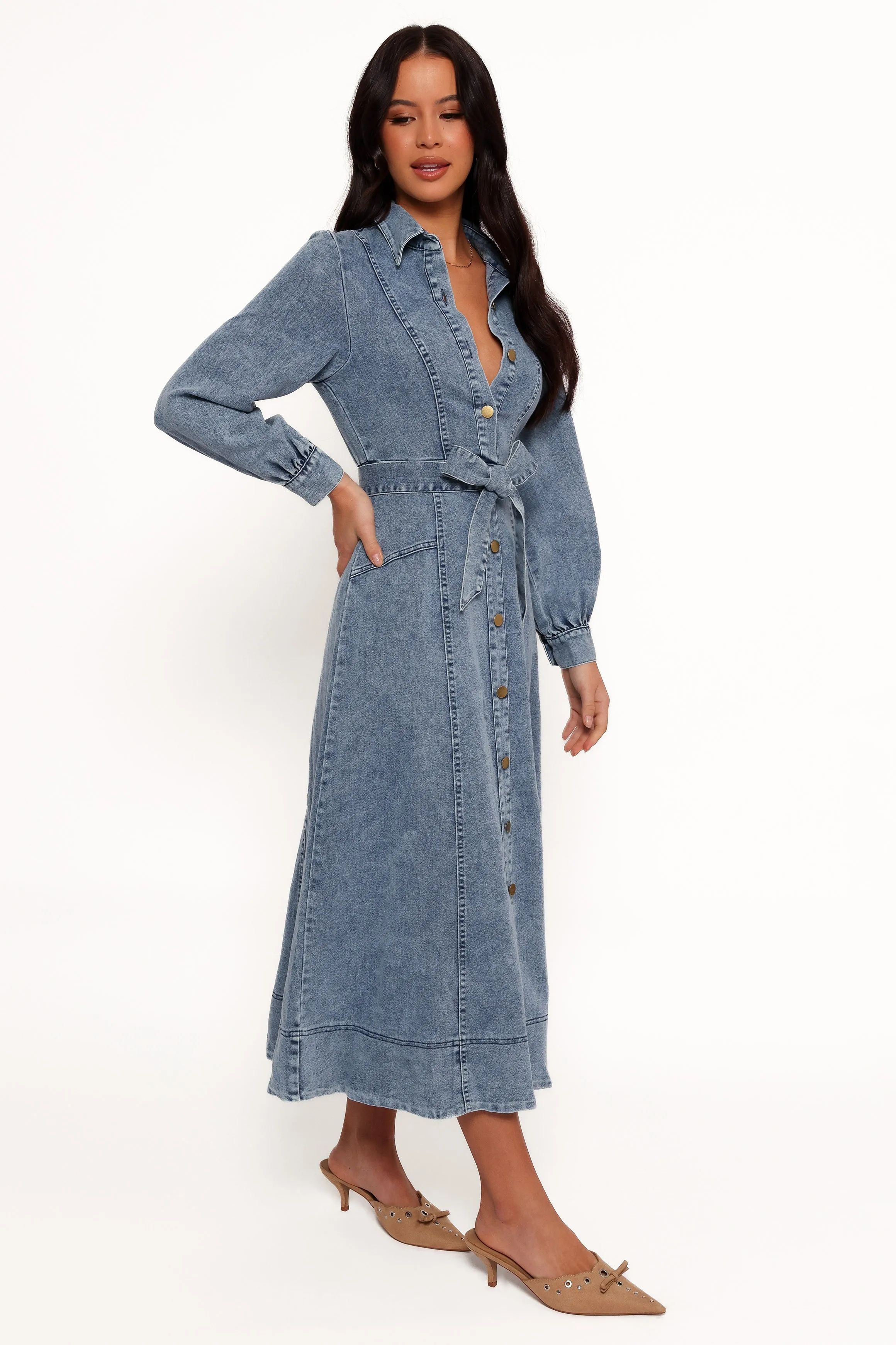Emberly Long Sleeve Maxi Dress - Denim Modern Twist