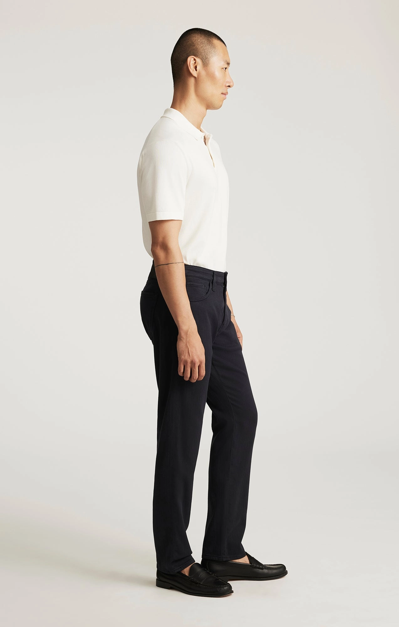 MARCUS SLIM STRAIGHT LEG IN NAVY HERRINGBONE Base Layer