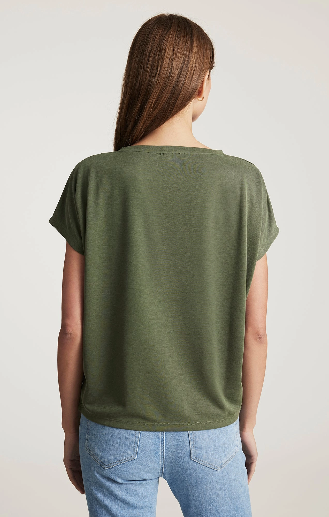 LUXE TOUCH TENCEL? BOAT NECK T-SHIRT IN THYME Versatile Trend