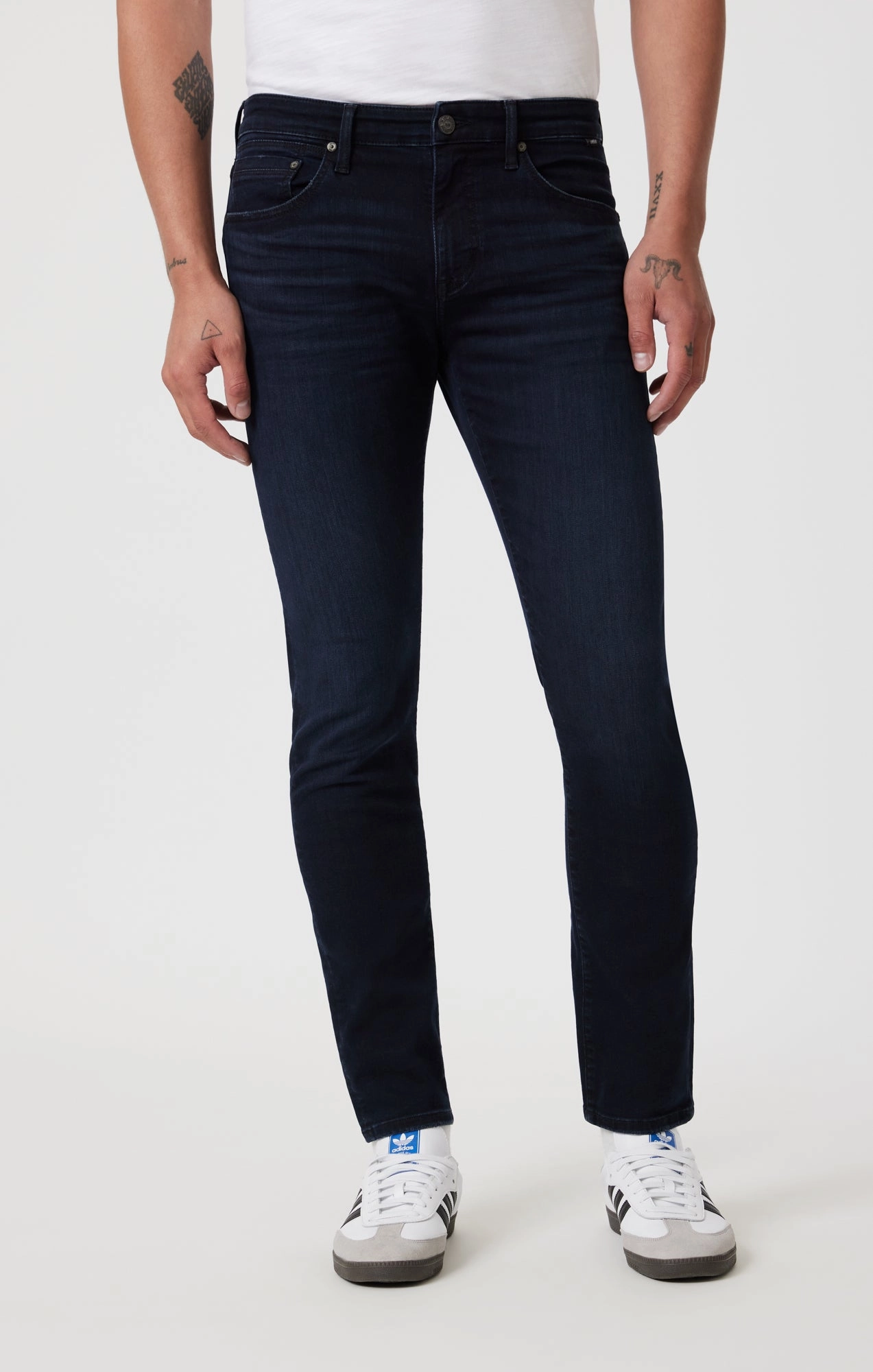JAKE SLIM LEG IN MIDNIGHT AUSTIN Weekend Getaway Minimalist Breathable
