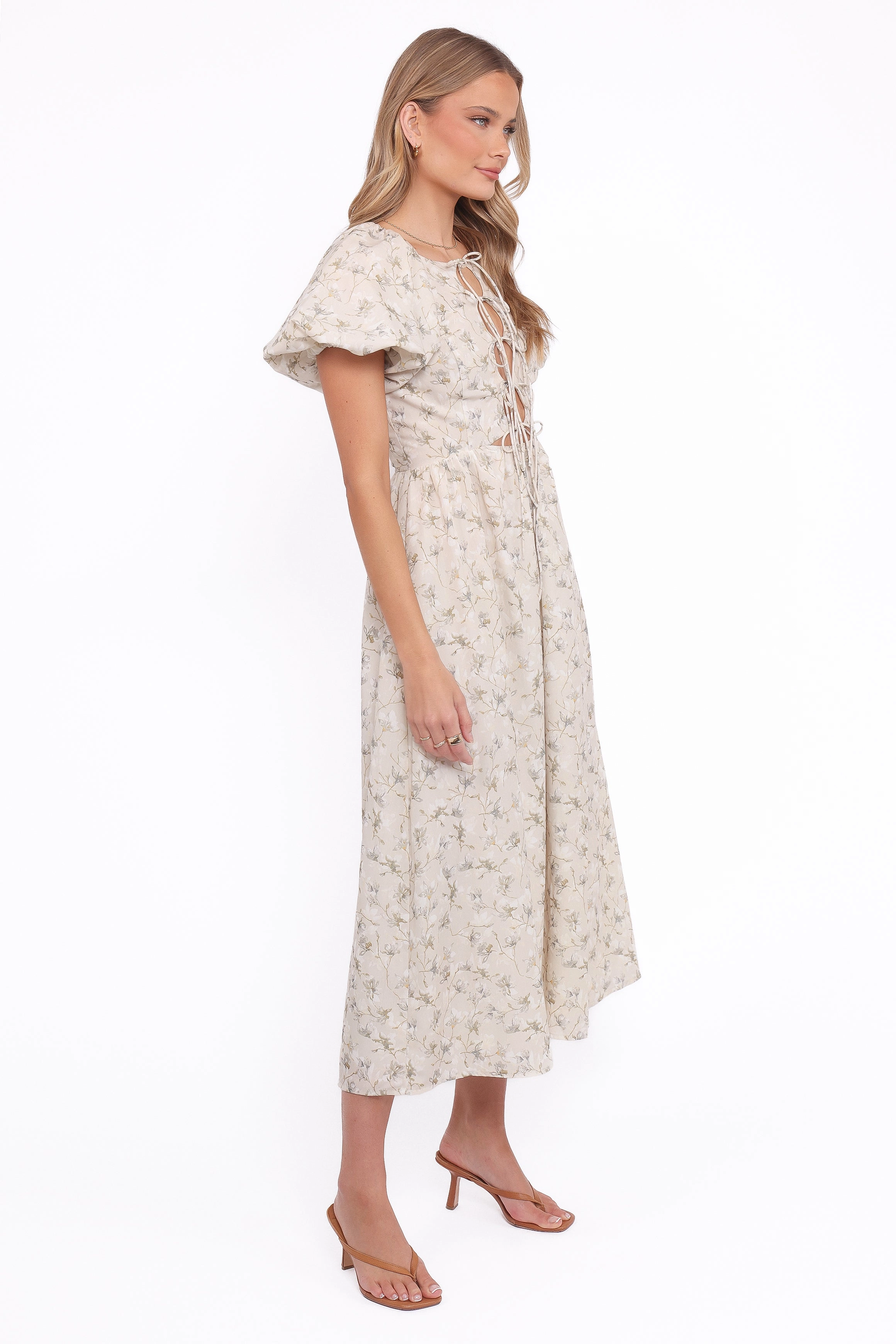 Kathleen Maxi Dress - Light Beige/Green Floral Subtle tone Seasonal Essential