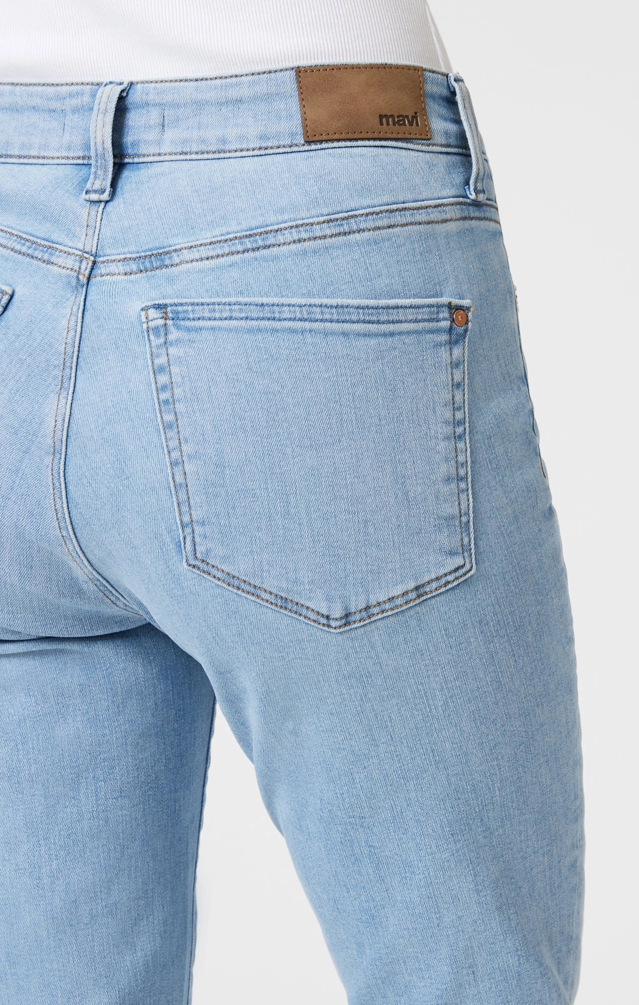 KATHLEEN SLIM BOYFRIEND IN LIGHT BLUE FLEX BLUE Stylish Essentials