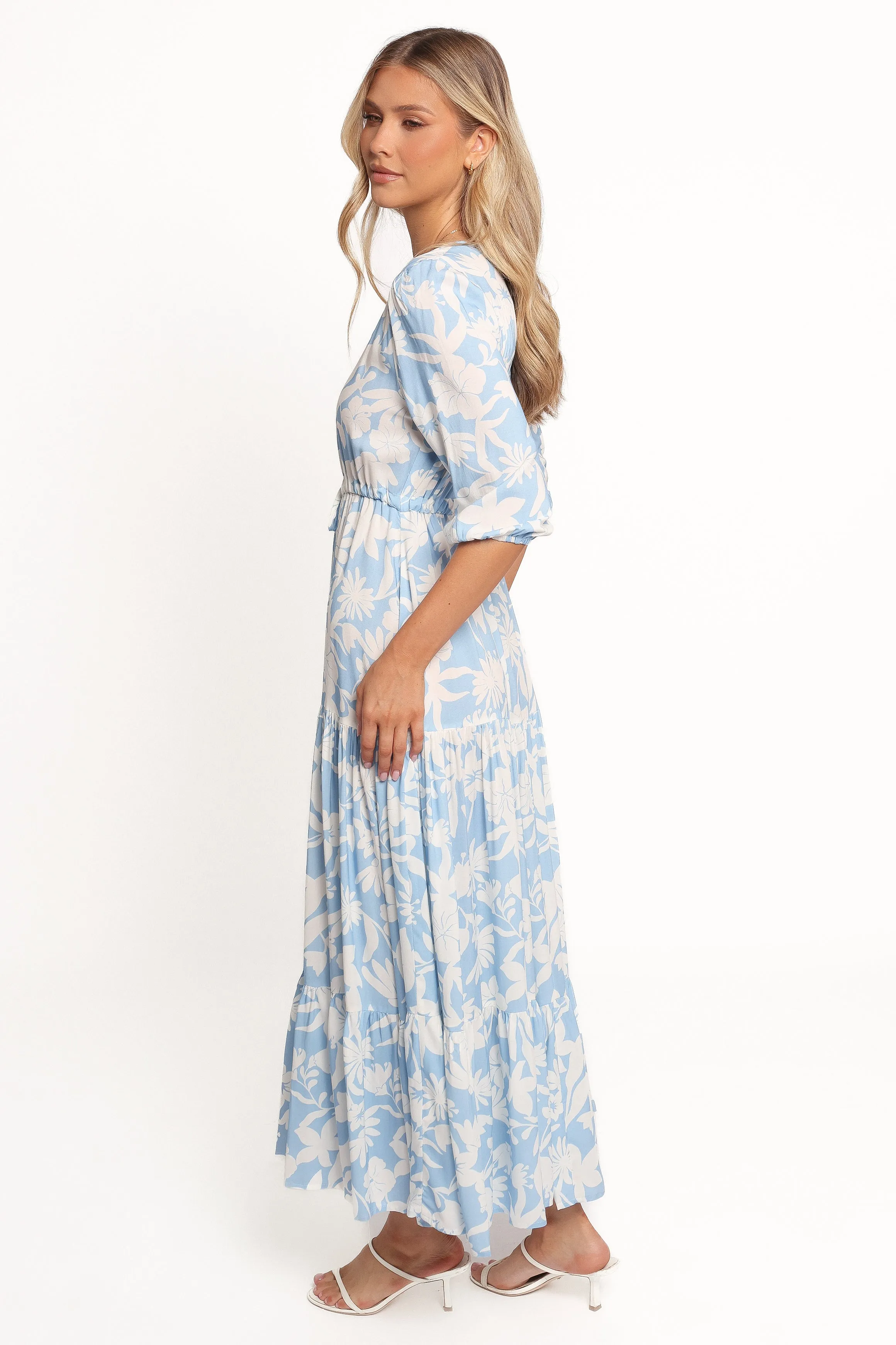 Flattering Lines Kelda Dress - Blue Floral