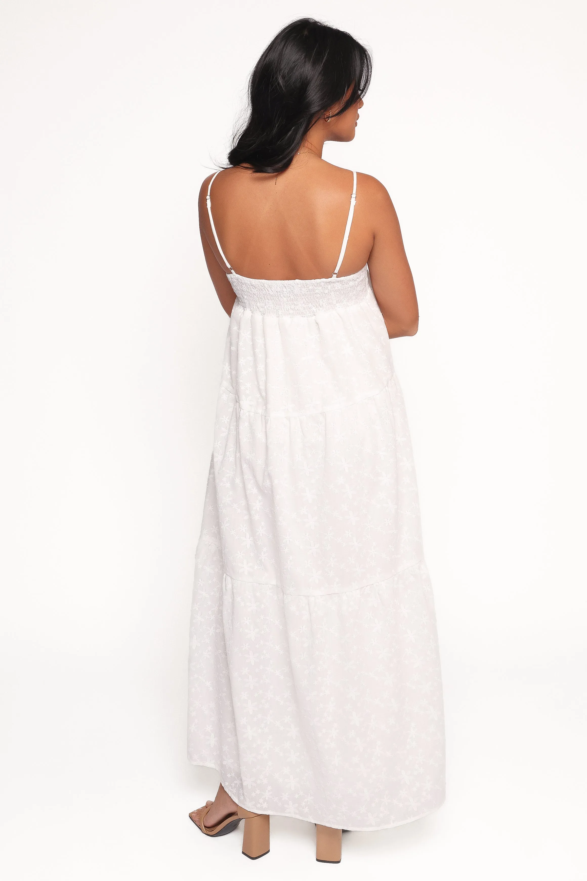 Kendal Maxi Dress - White Crystal-Detail Sporty-Look