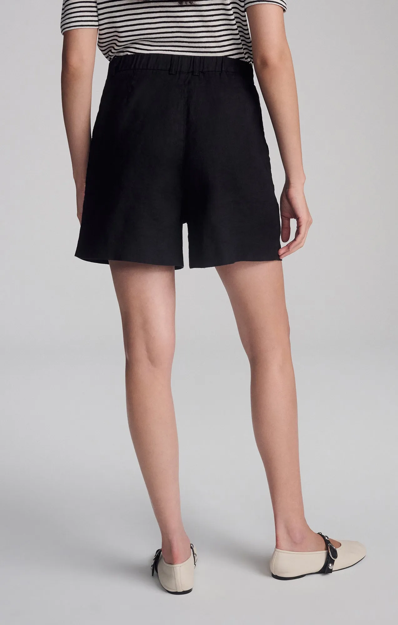 Ultra Soft Touch LINEN SHORTS IN BLACK