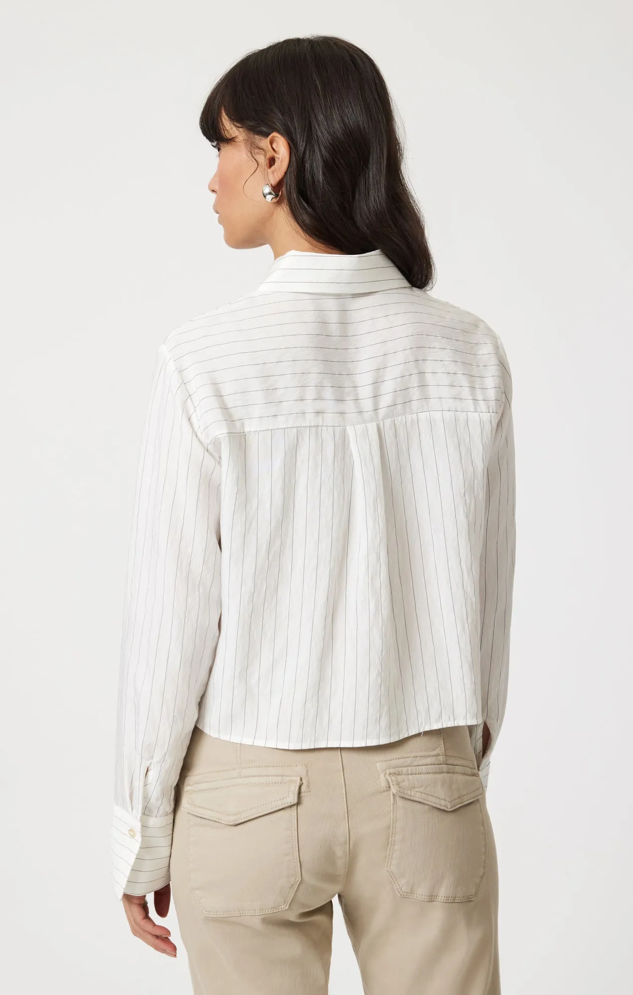 Classic Comfort Durable Thread Construction LONG SLEEVE BUTTON-UP SHIRT IN BLACK PIN STRIPE