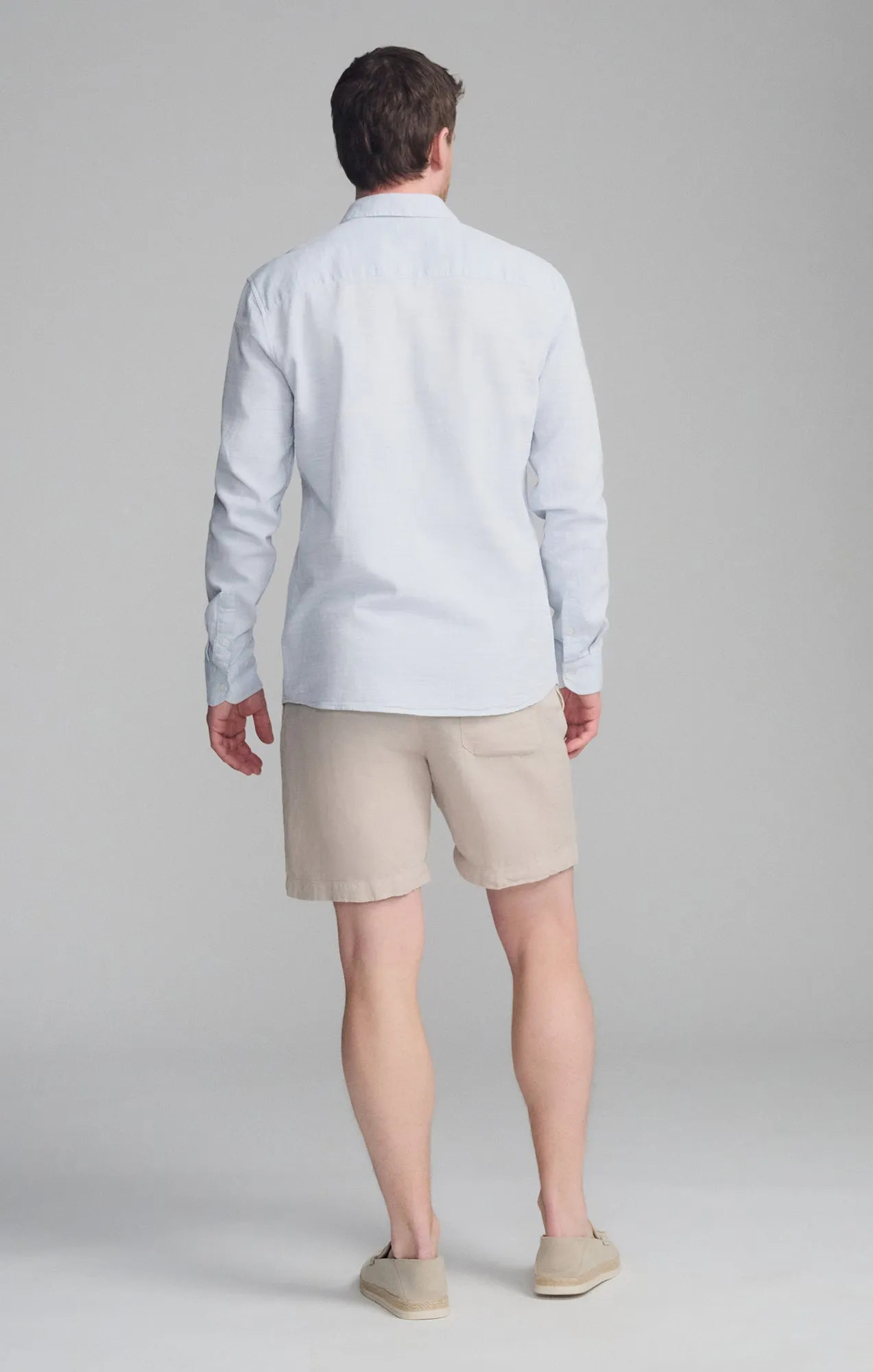 Anti Static Treatment LONG SLEEVE BUTTON-UP SHIRT IN BLUE YONDER