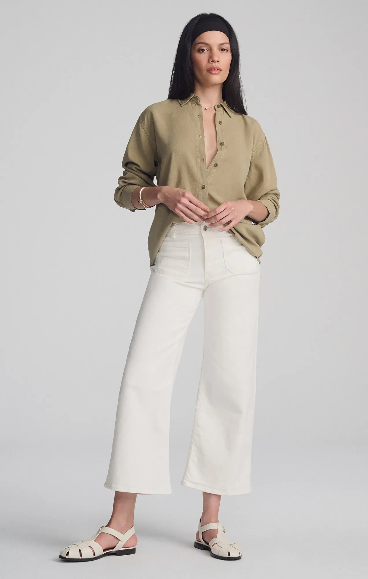 LONG SLEEVE BUTTON-UP SHIRT IN CHINCHILLA Snag Free Surface