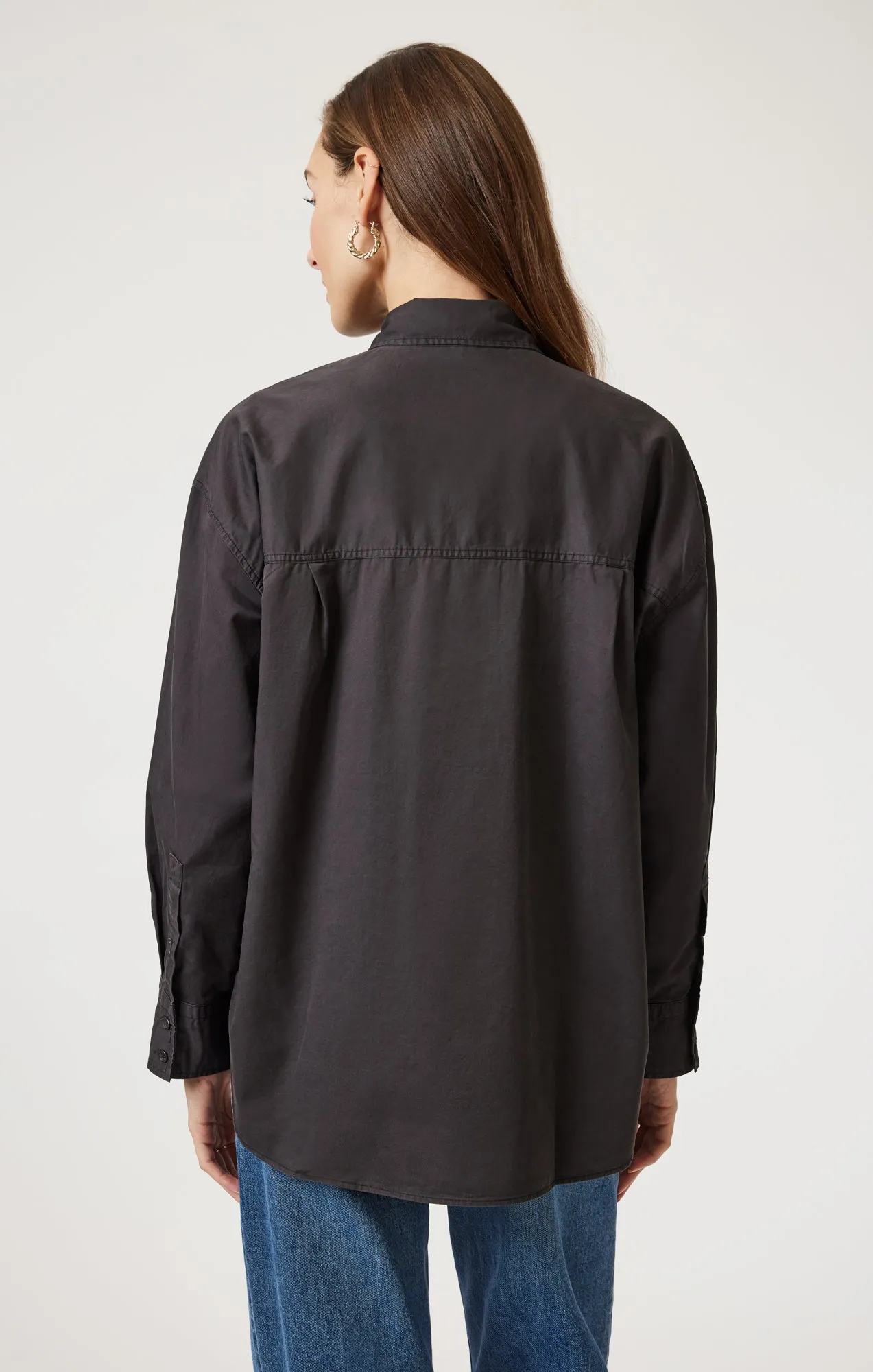 Classic Wardrobe LONG SLEEVE BUTTON-UP SHIRT IN MAGNET