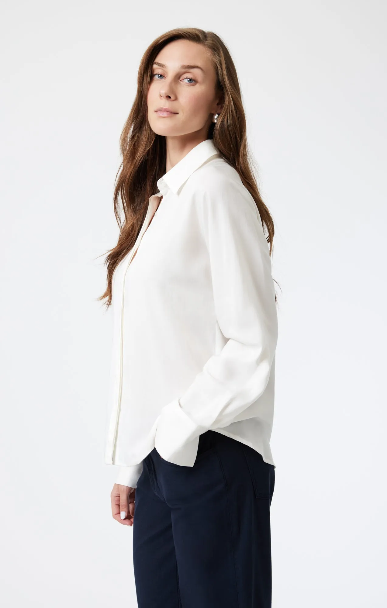Gradient effect Subtle patterns LONG SLEEVE TENCEL SHIRT IN ANTIQUE WHITE