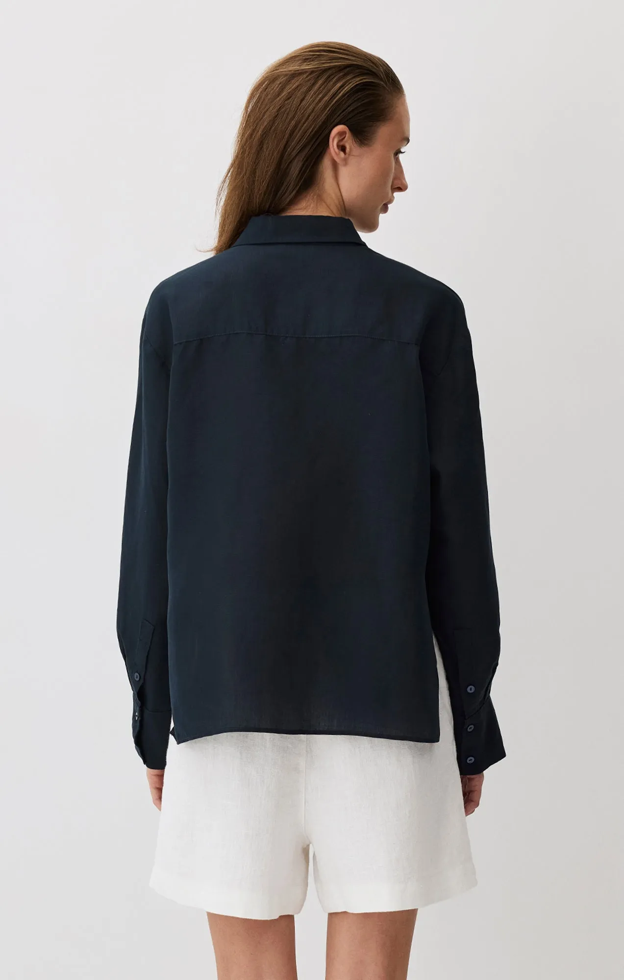 LONG SLEEVE TENCEL? SHIRT IN BLACK IRIS Statement Maker Fitted Shape