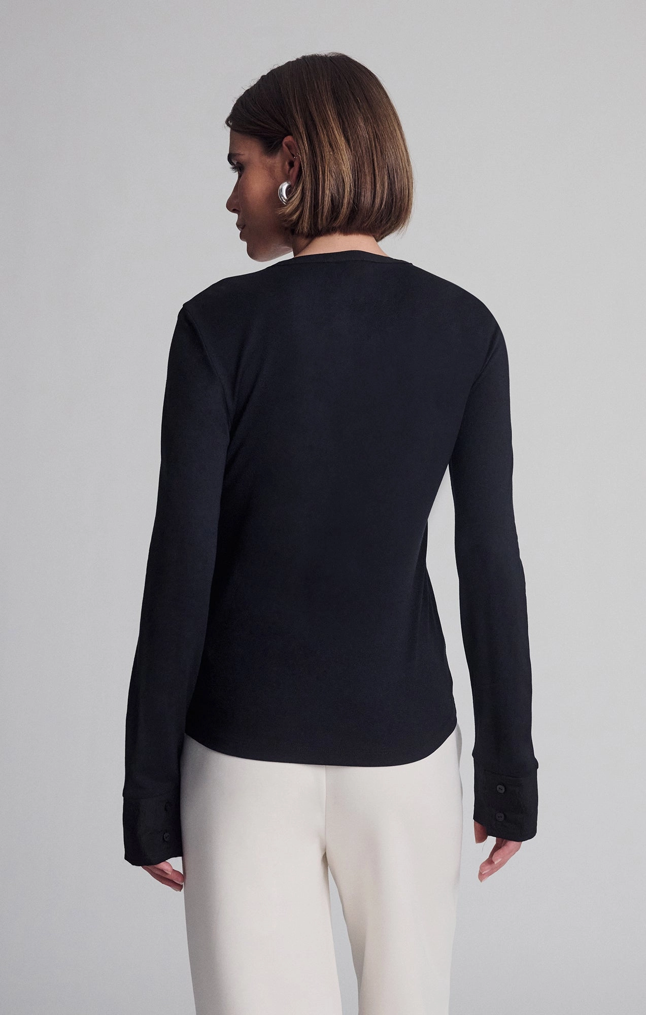 LONG SLEEVE HENLEY IN BLACK Oversized Cut