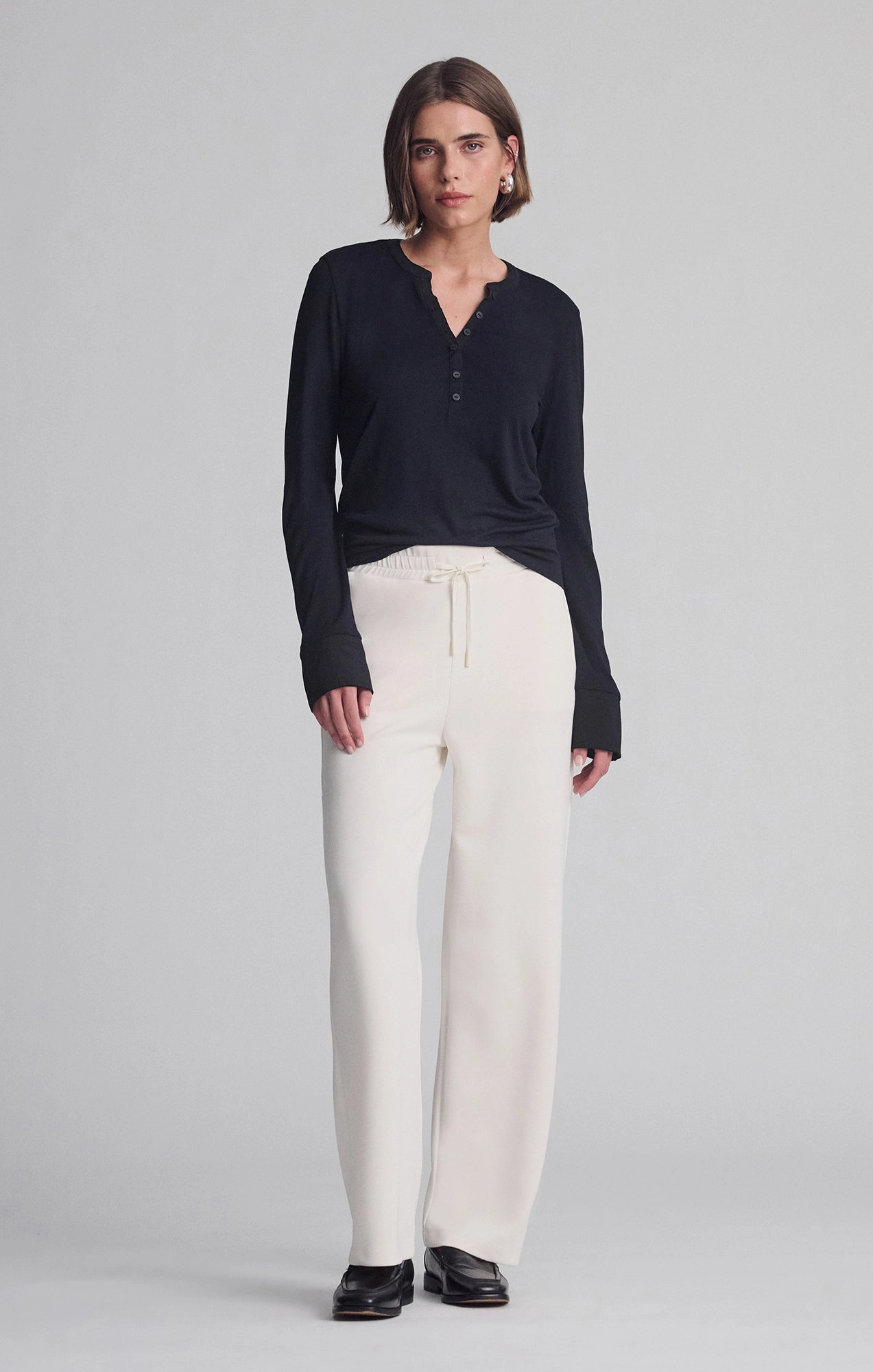 Breathable mesh panel LONG SLEEVE HENLEY IN BLACK