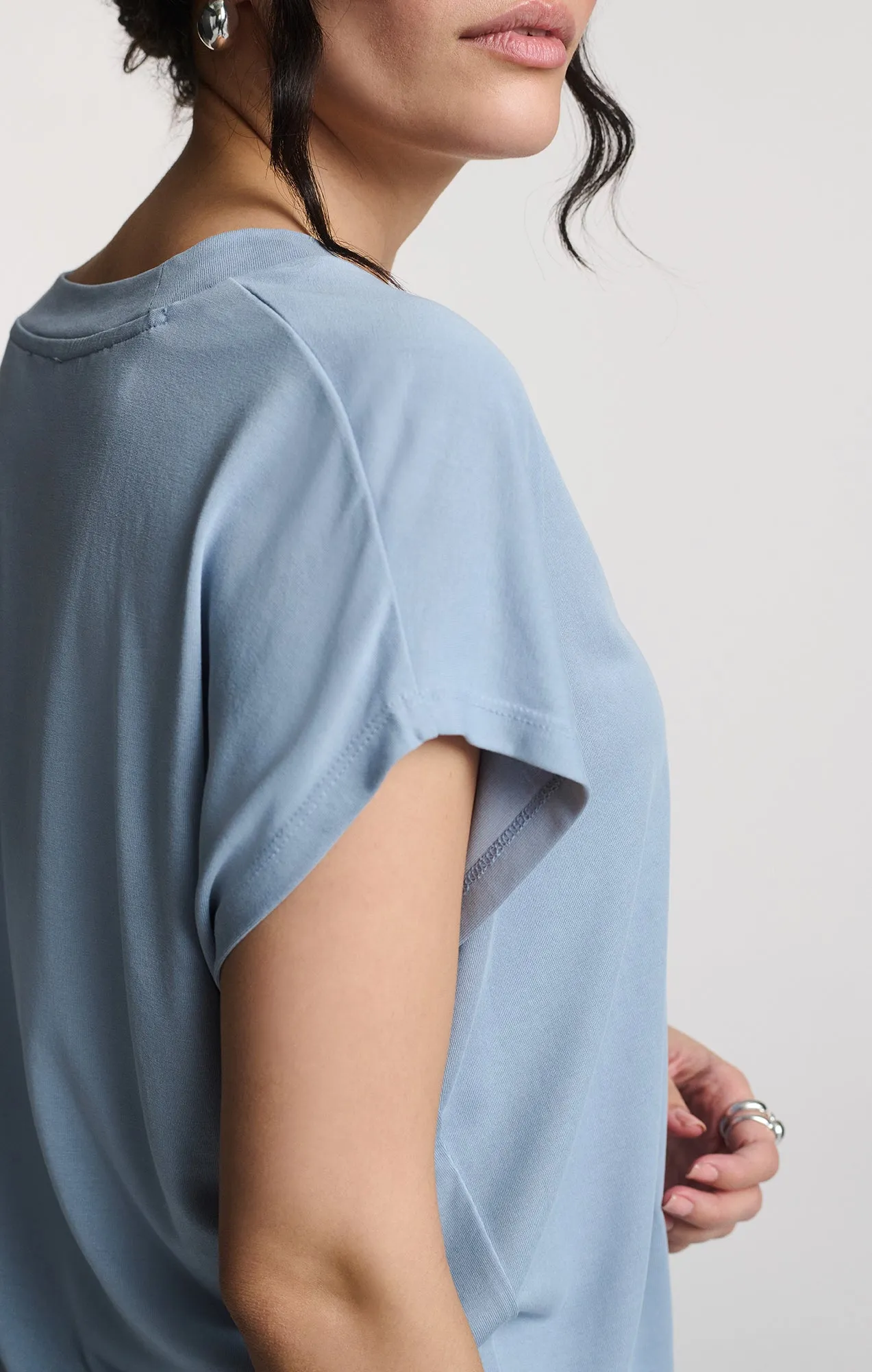 Active Comfort Minimalist Style LUXE TOUCH TENCEL? V-NECK SHIRT IN ZEN BLUE