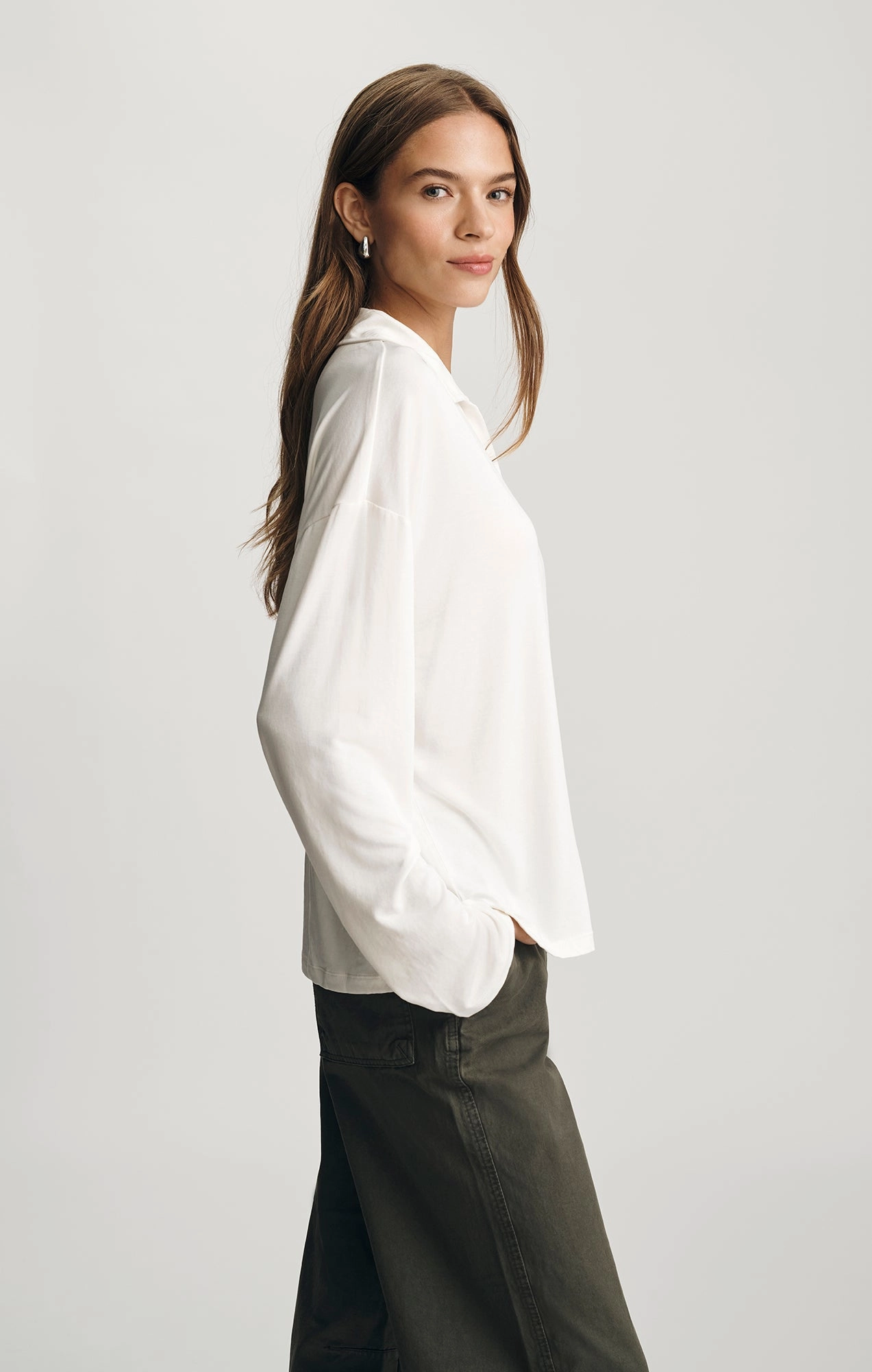 Relaxed fit style LUXE TOUCH TENCEL? V-NECK T-SHIRT IN ANTIQUE WHITE