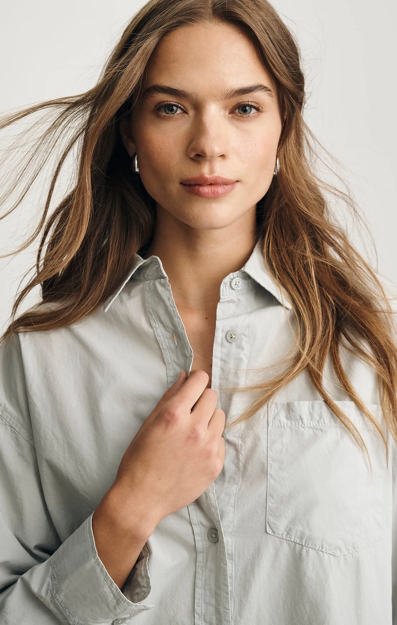 Budget Friendly Odor Control Technology LONG SLEEVE BUTTON-UP SHIRT IN HIGH-RISE