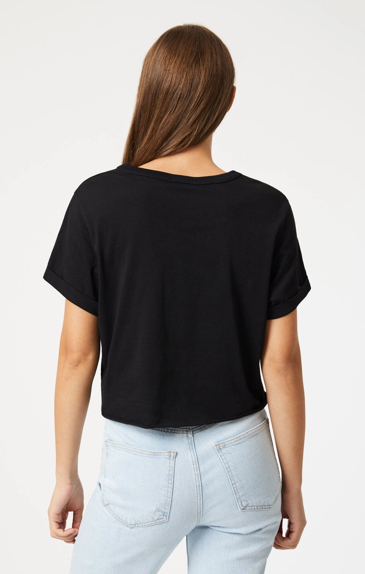 CROPPED T-SHIRT IN BLACK Quick Dry Comfort Layering Piece