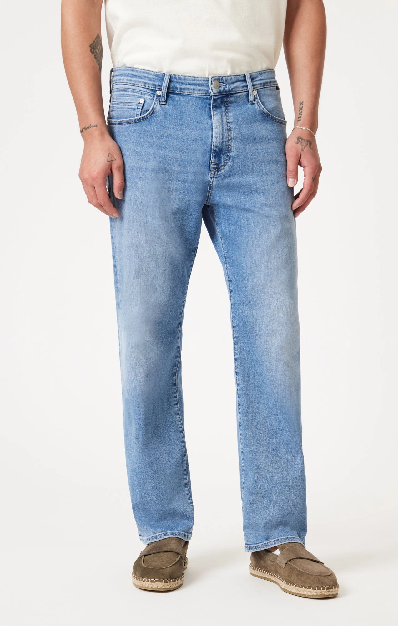 MARCEL LOOSE STRAIGHT LEG IN BLEACHED WILLIAMSBURG Travel Light Casual Smart Casual Unisex Wear