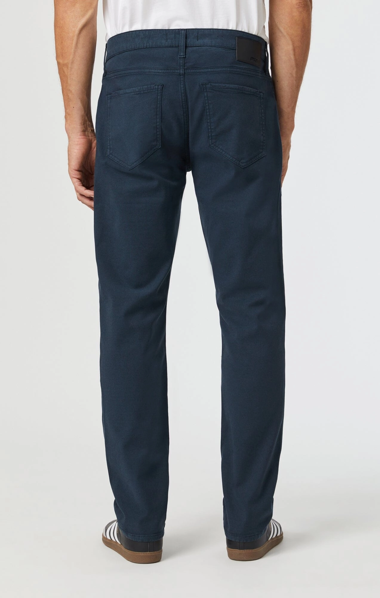 MARCUS SLIM STRAIGHT LEG IN DARK NAVY LUXE TWILL High Quality Material Hidden Zip Pockets