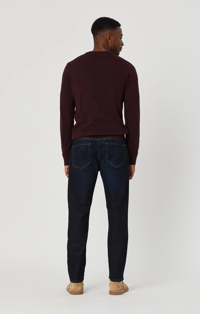 All-day Comfort Comfortable Waist MARCUS SLIM STRAIGHT LEG IN RINSE BRUSHED WILLIAMSBURG