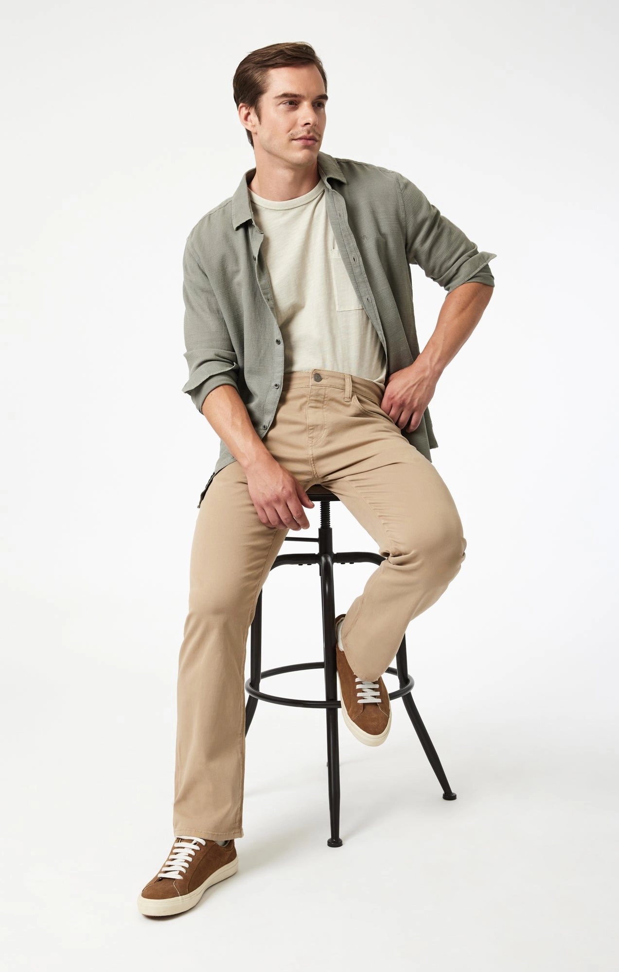 Chill Comfort Fit Temperature Regulating MATT RELAXED STRAIGHT LEG IN KHAKI CASUAL TWILL