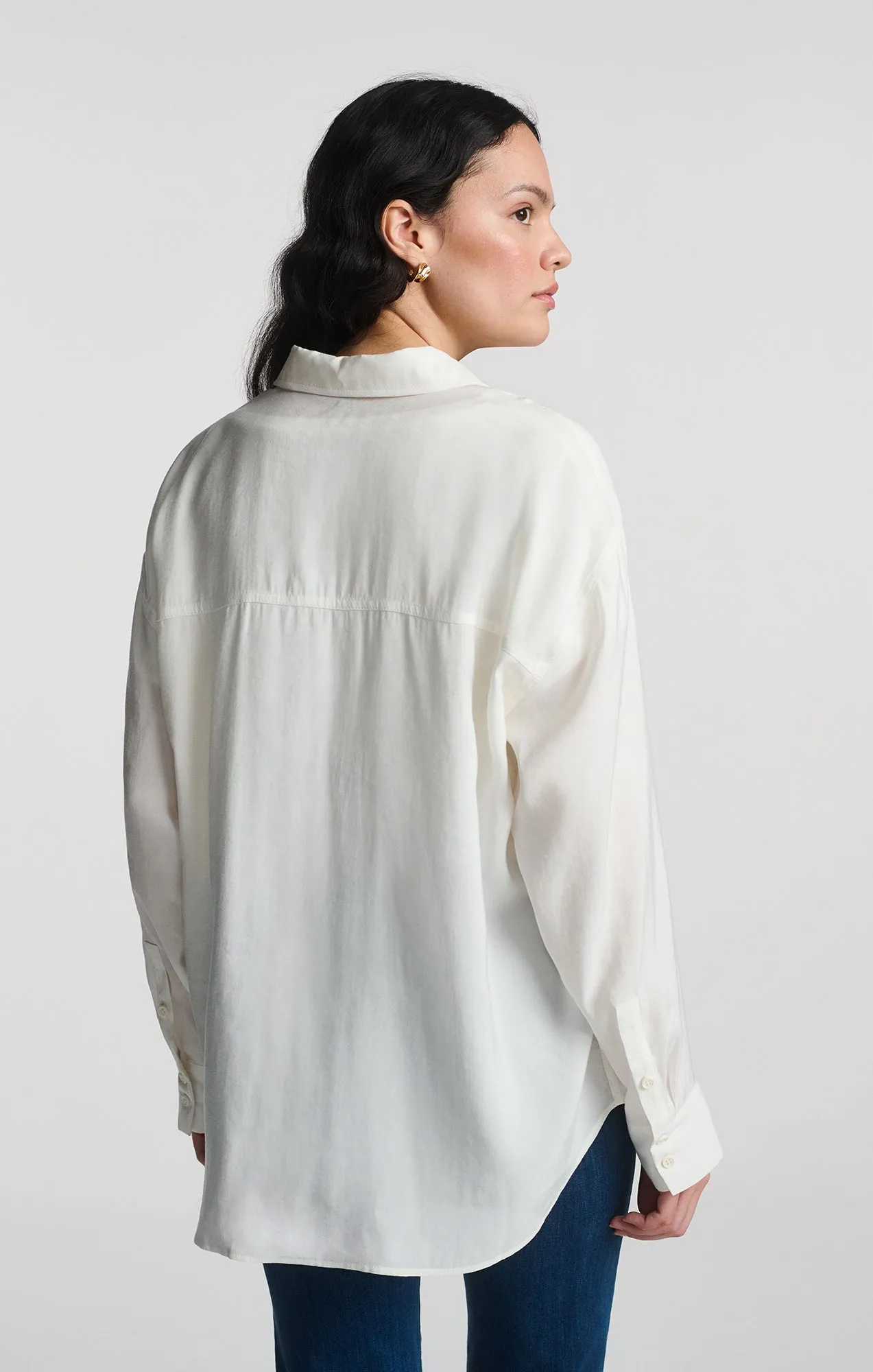 Quick Release Cuffs LUXE TOUCH BUTTON-UP SHIRT IN ANTIQUE WHITE