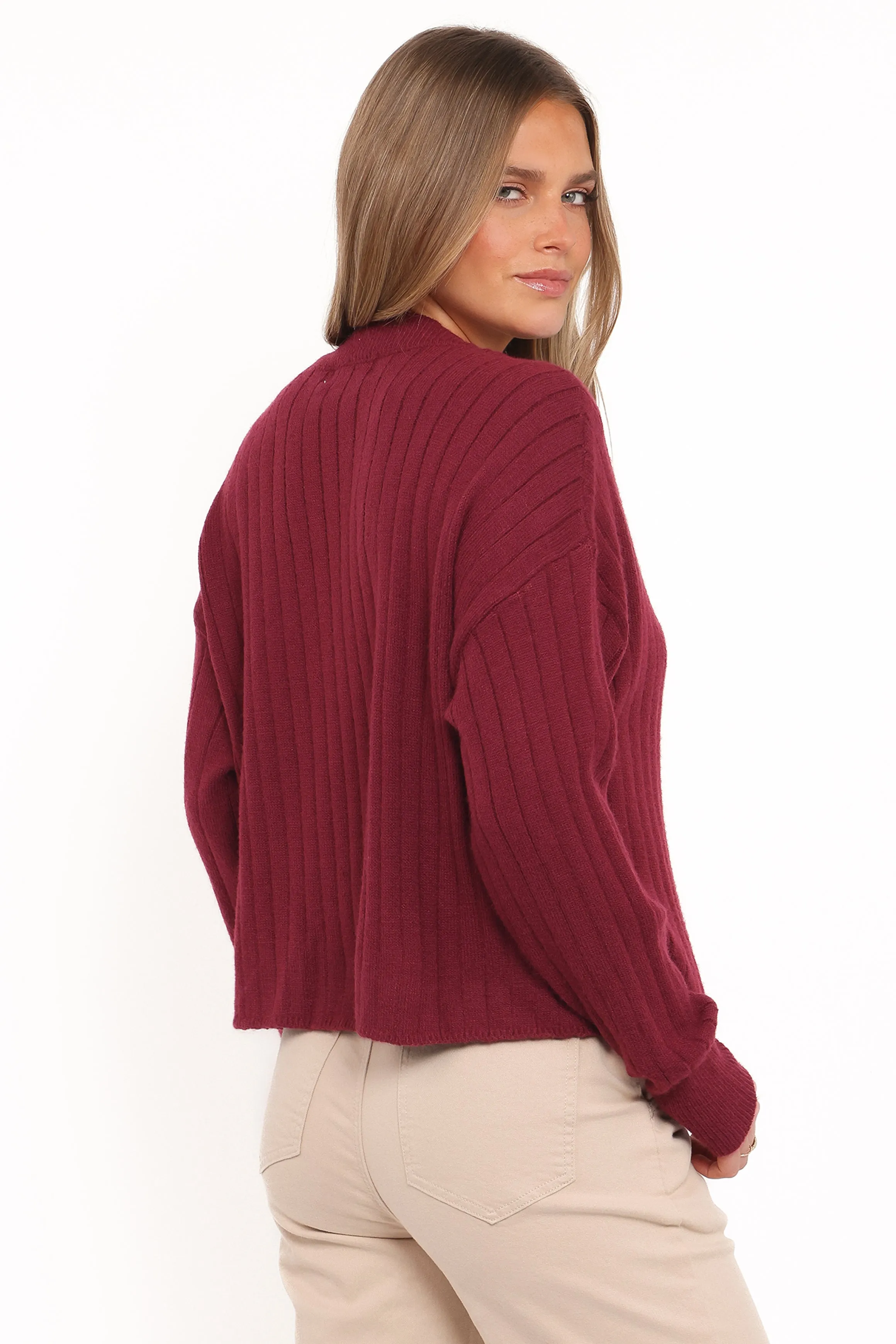 Quick Layer Loulani Heart Button Cardigan - Cherry