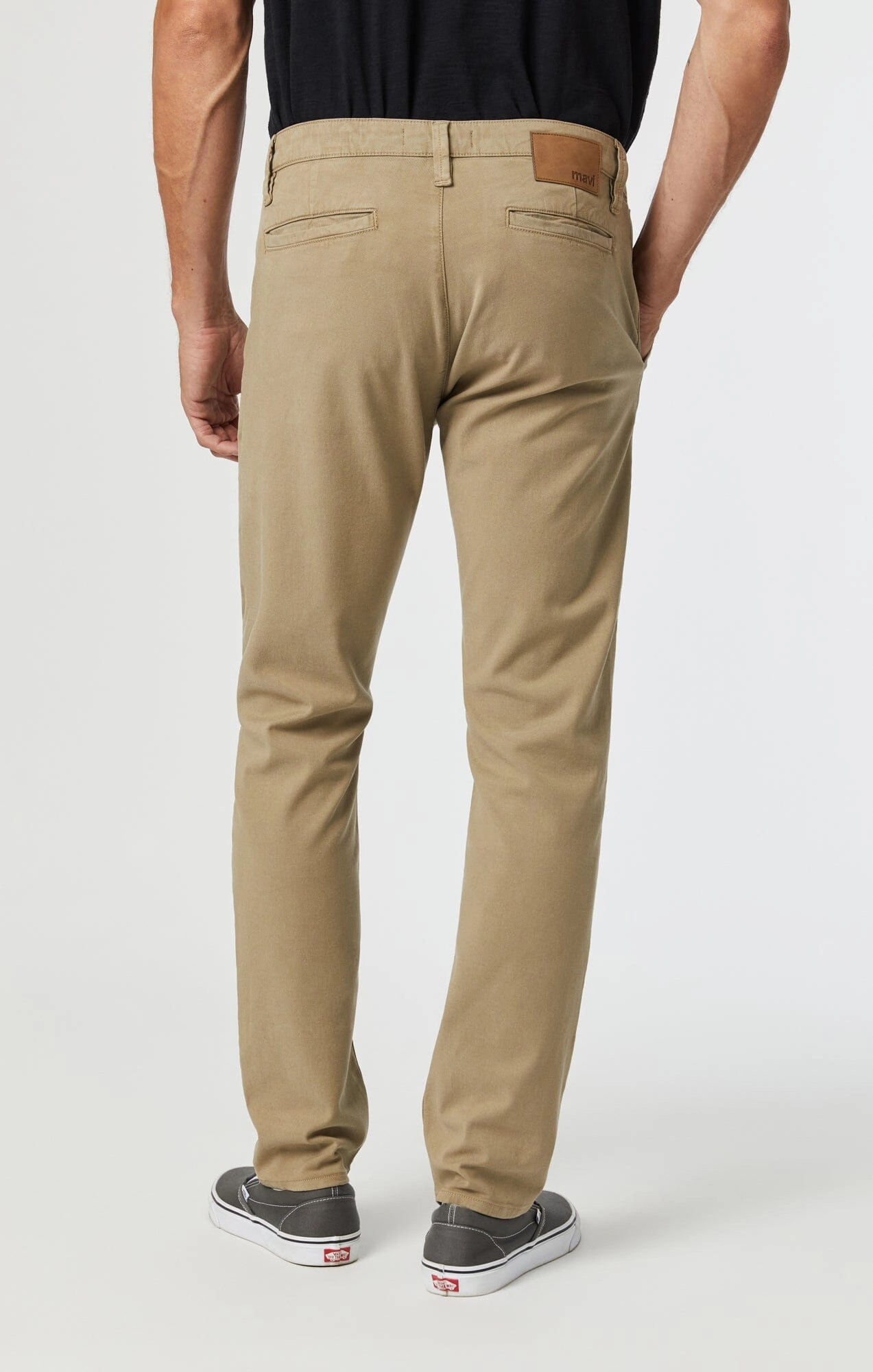 MILTON SLIM STRAIGHT CHINO IN BEIGE LUXE TWILL Adaptable Design Full Motion