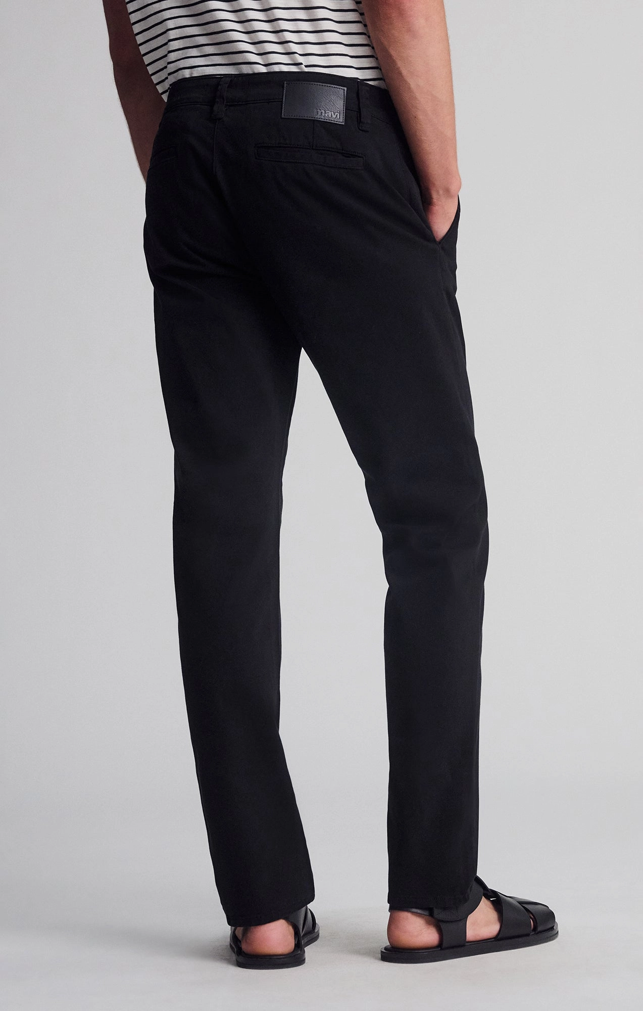 MILTON SLIM STRAIGHT CHINO IN BLACK CASUAL TWILL Slim Stretch Fit Everyday Comfort