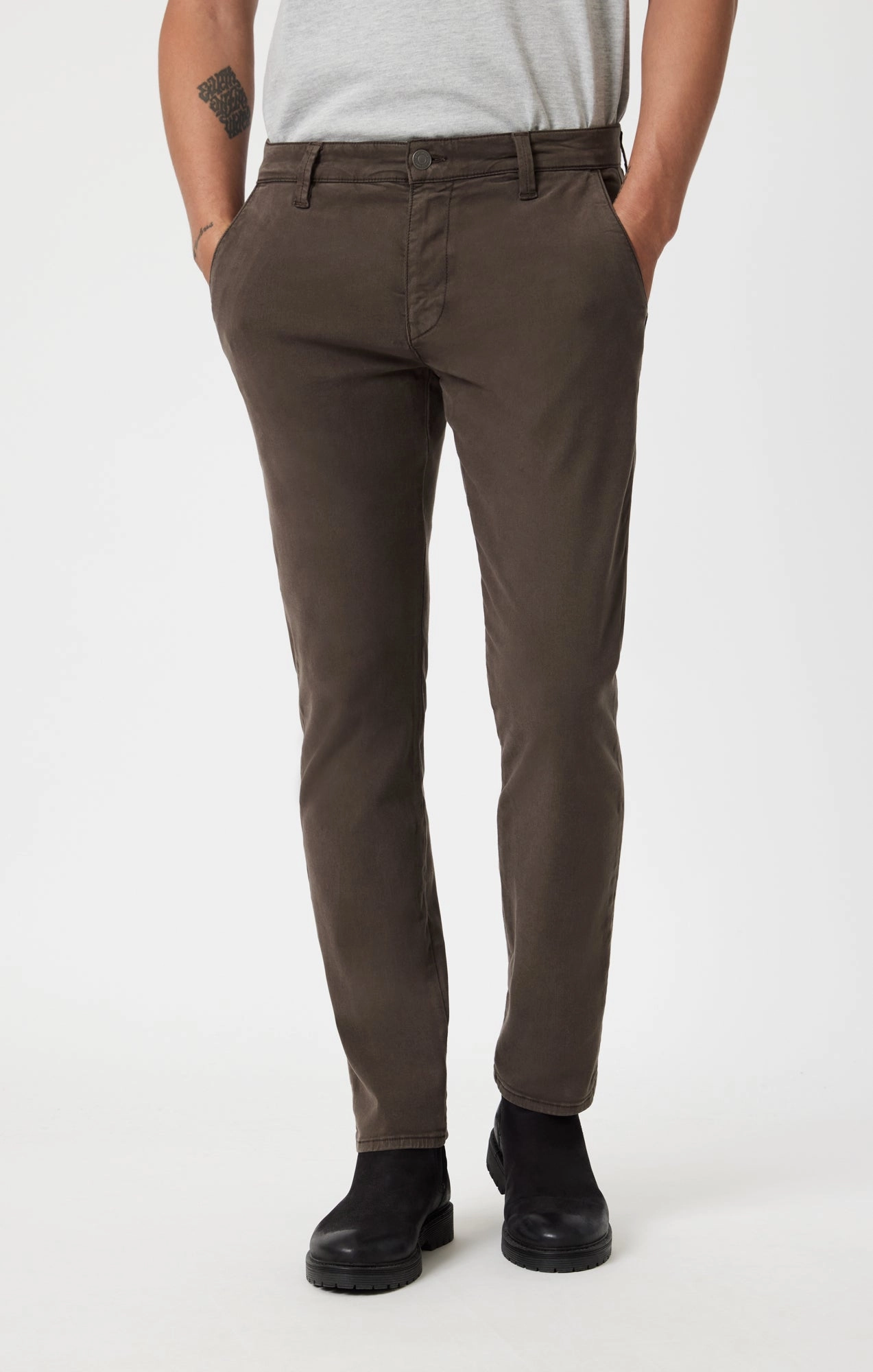 MILTON SLIM STRAIGHT CHINO IN OAK LUXE TWILL Chilly Layering Warm Fit