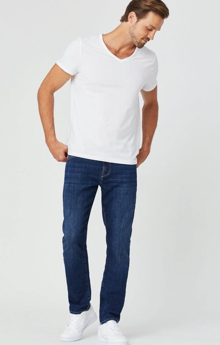 MATT RELAXED STRAIGHT LEG IN DARK FEATHER BLUE Breathable Minimalist