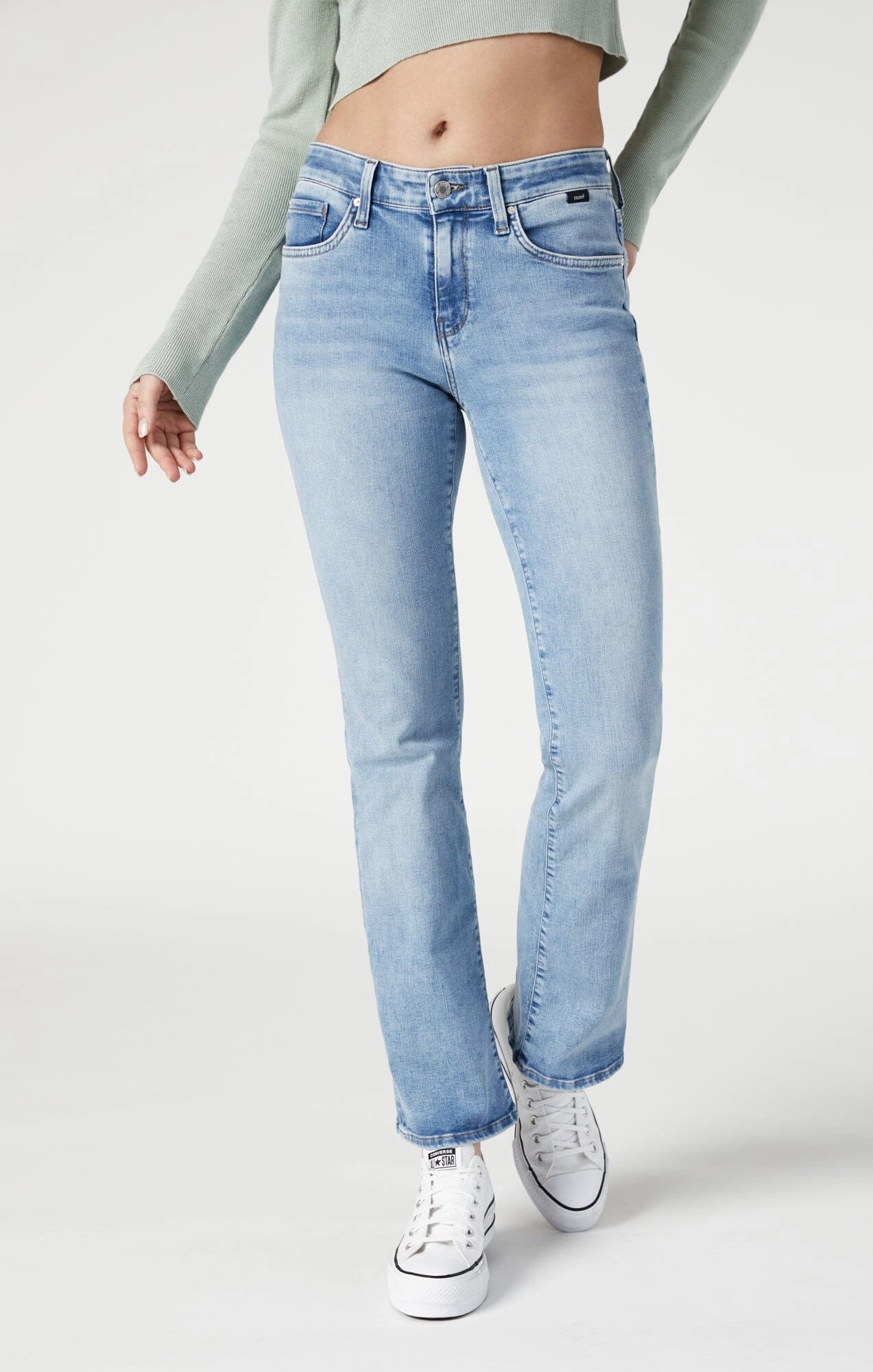 MOLLY BOOTCUT IN LIGHT FEATHER BLUE Party Look Classic Wear Clean Aesthetic