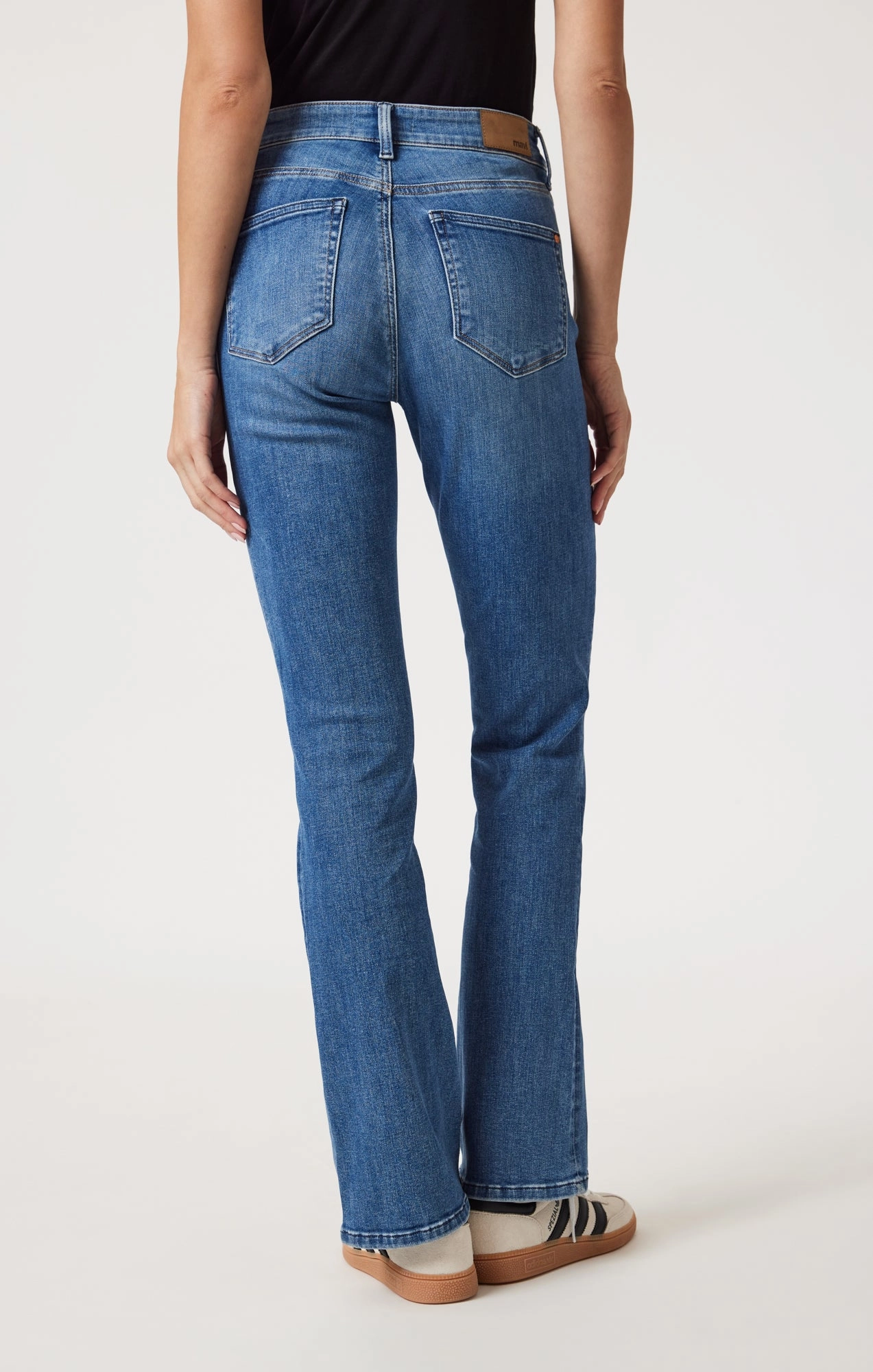 MOLLY BOOTCUT IN MID BRUSHED FLEX BLUE Pre Shrunk Material