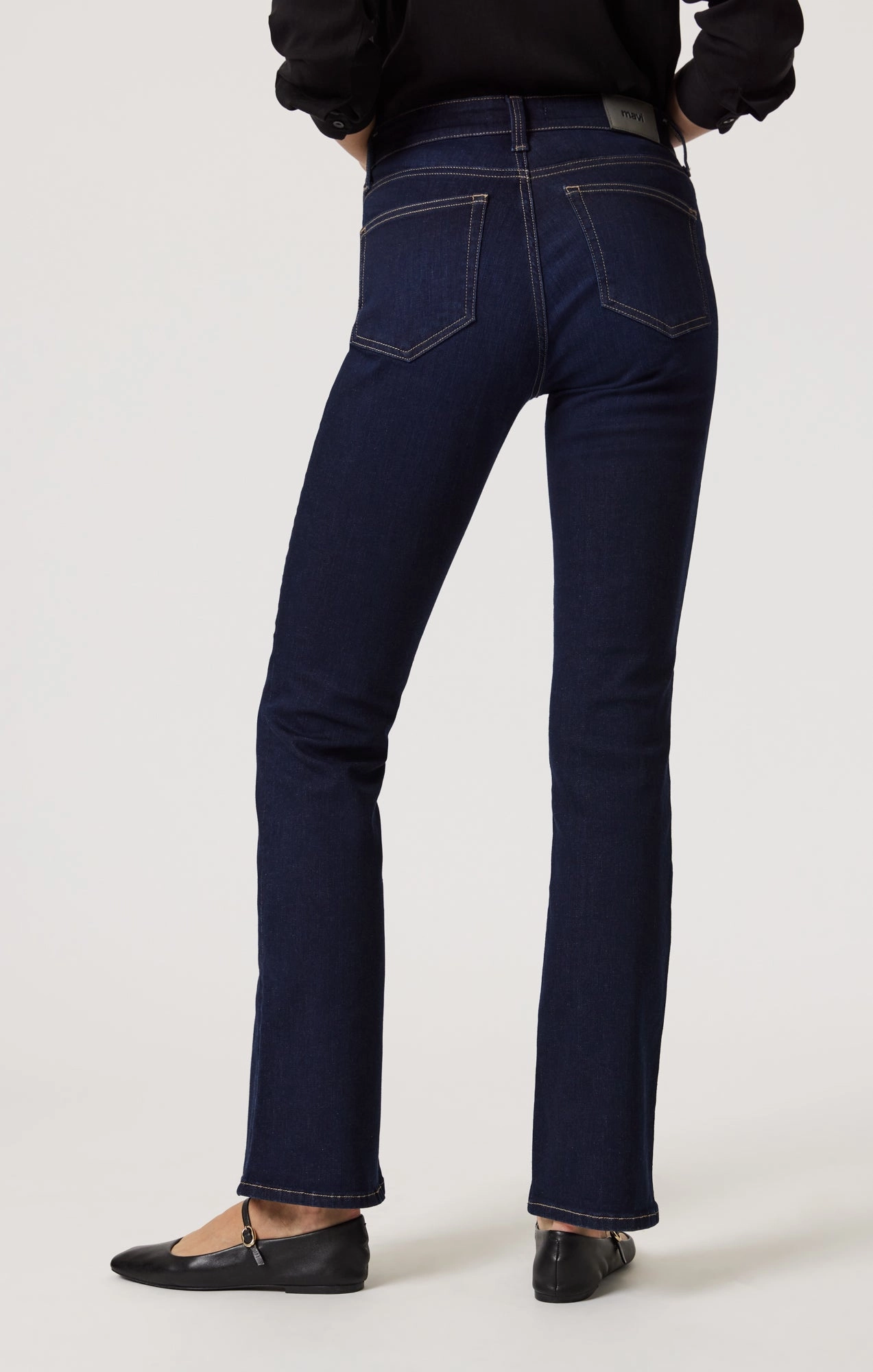 MOLLY BOOTCUT IN RINSE TRIBECA Fit Essential Professional Wear Weekend Warrior